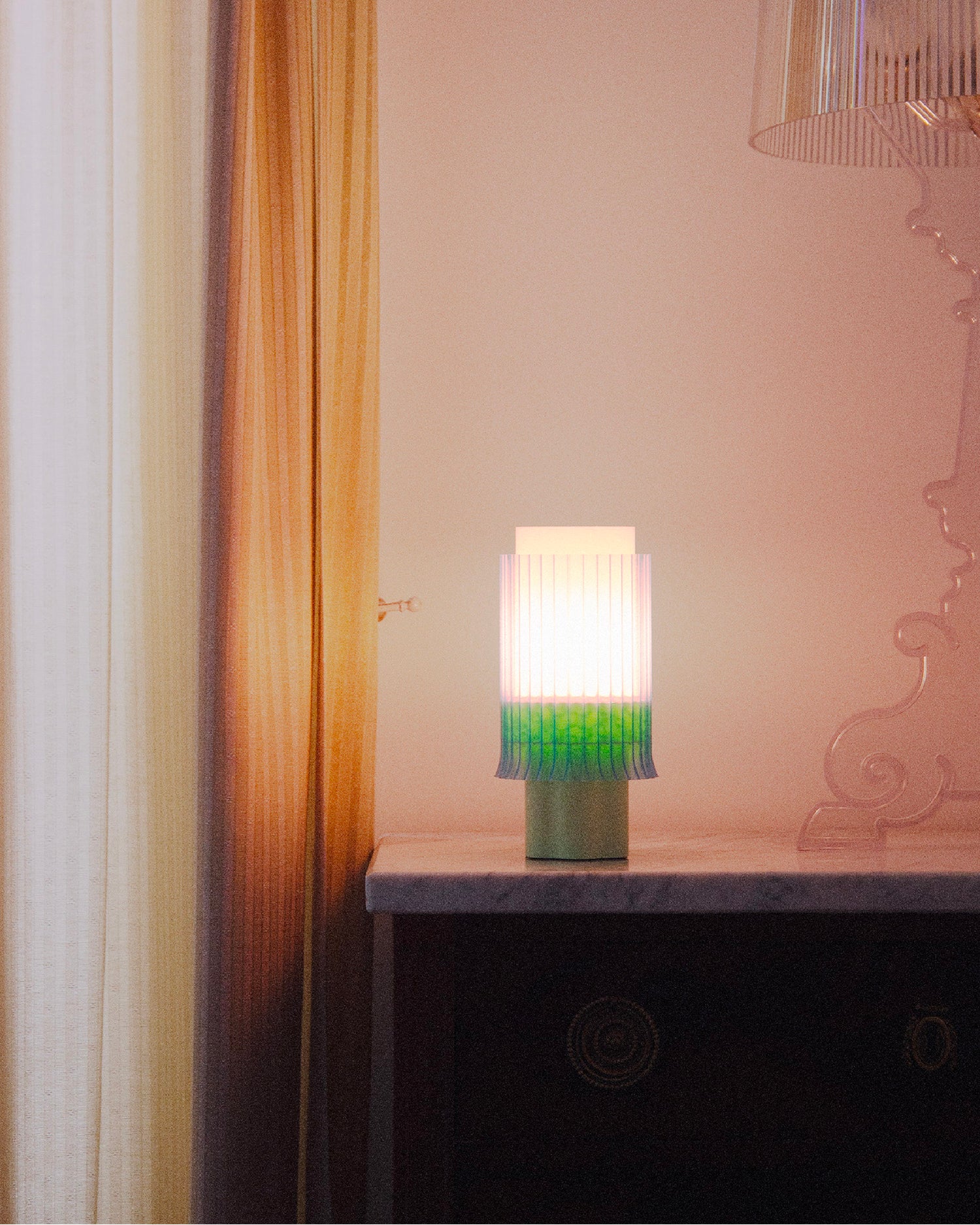Lampada da tavolo stampata in 3D Silo