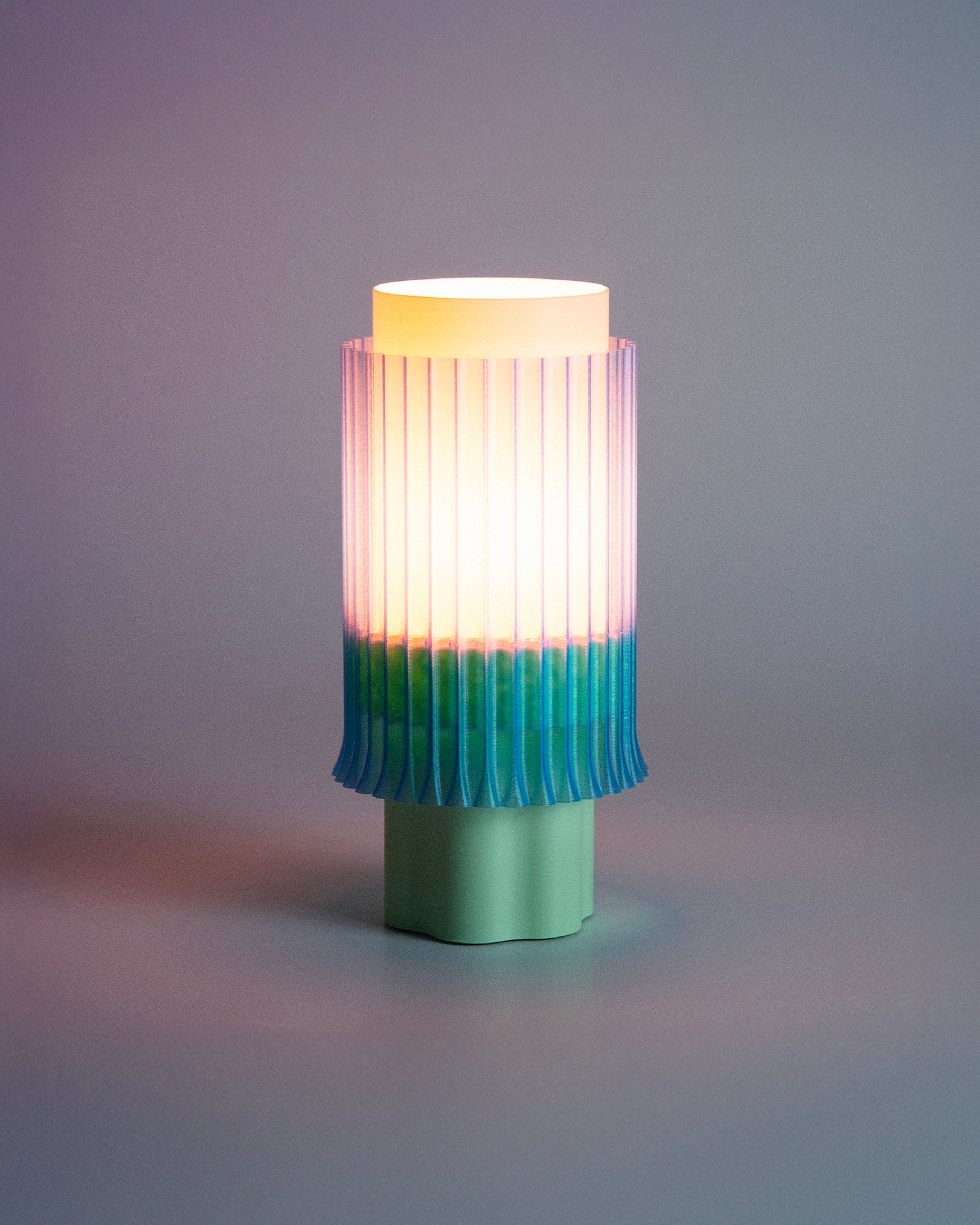 Lampada da tavolo stampata in 3D Silo