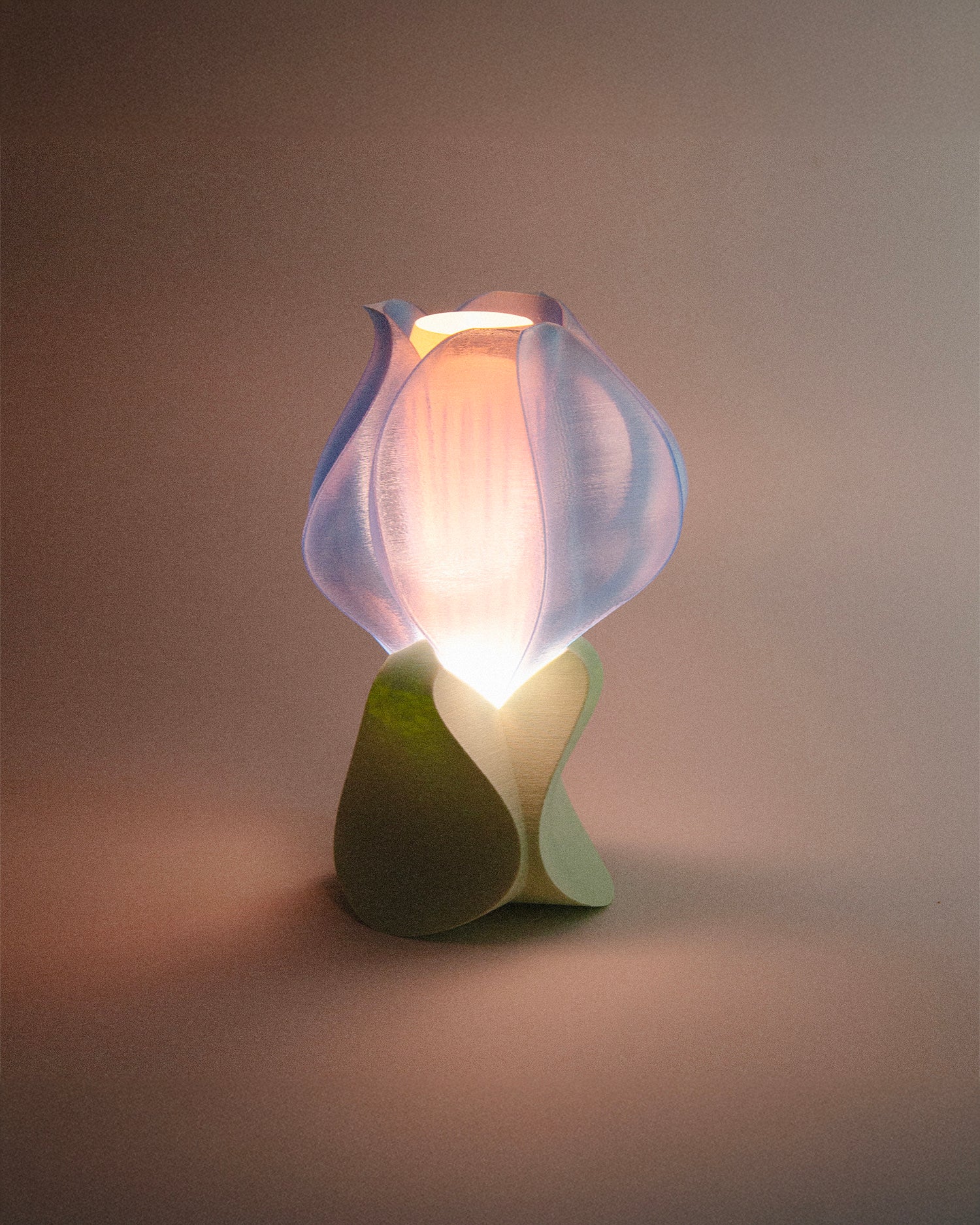 Lampada da tavolo stampata in 3D Iris Mini