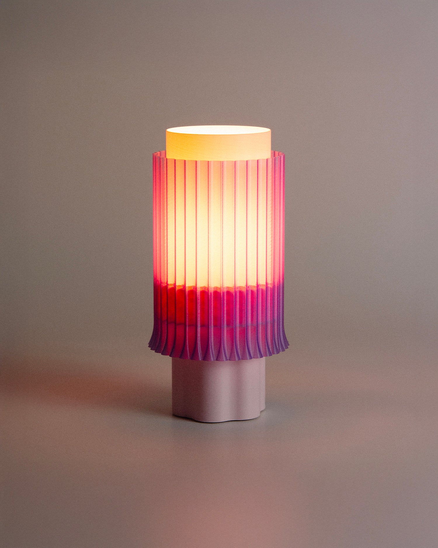 Lampada da tavolo stampata in 3D Silo