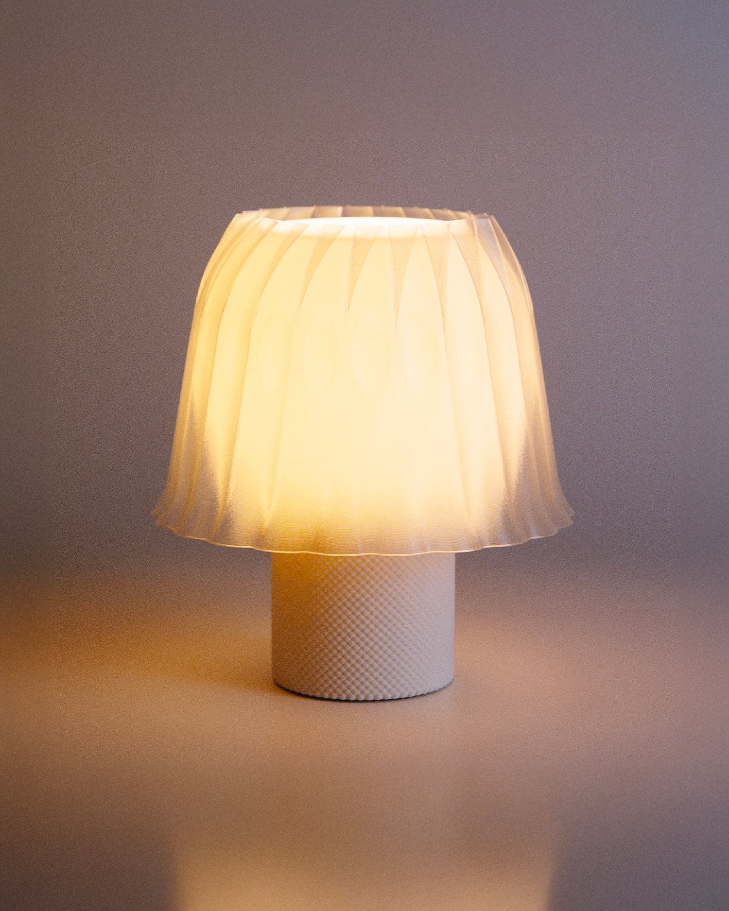 Lampada da tavolo stampata in 3D Ceno