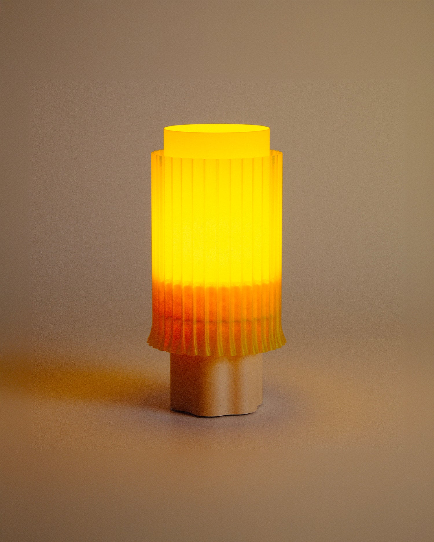 Lampada da tavolo stampata in 3D Silo