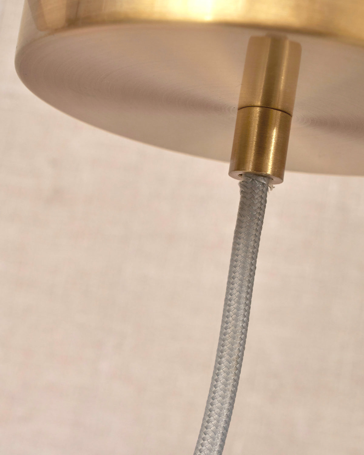 Lampada a sospensione a sfera in vetro Carrara