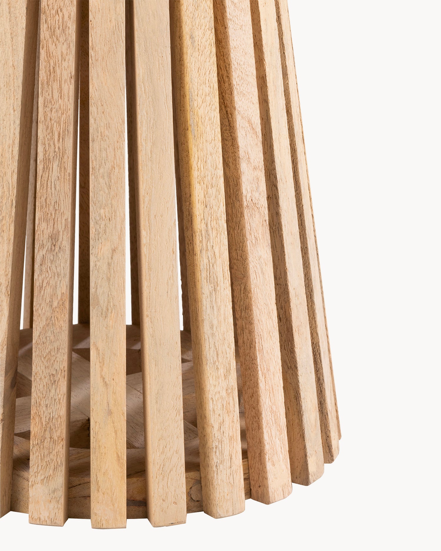 Tavolino in legno di mango Vincent, naturale