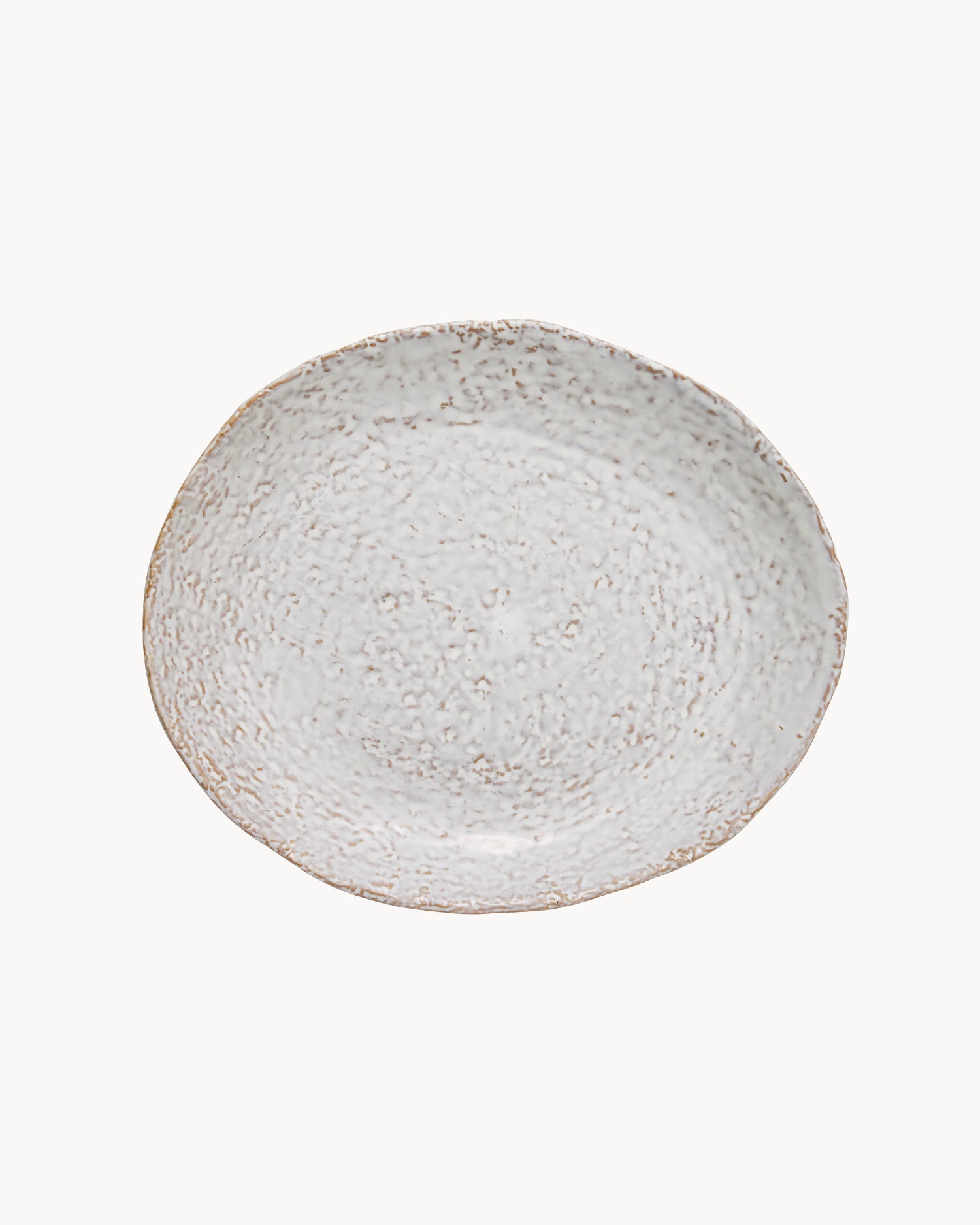 Piatto piano in ceramica realizzato a mano Milla, bianco