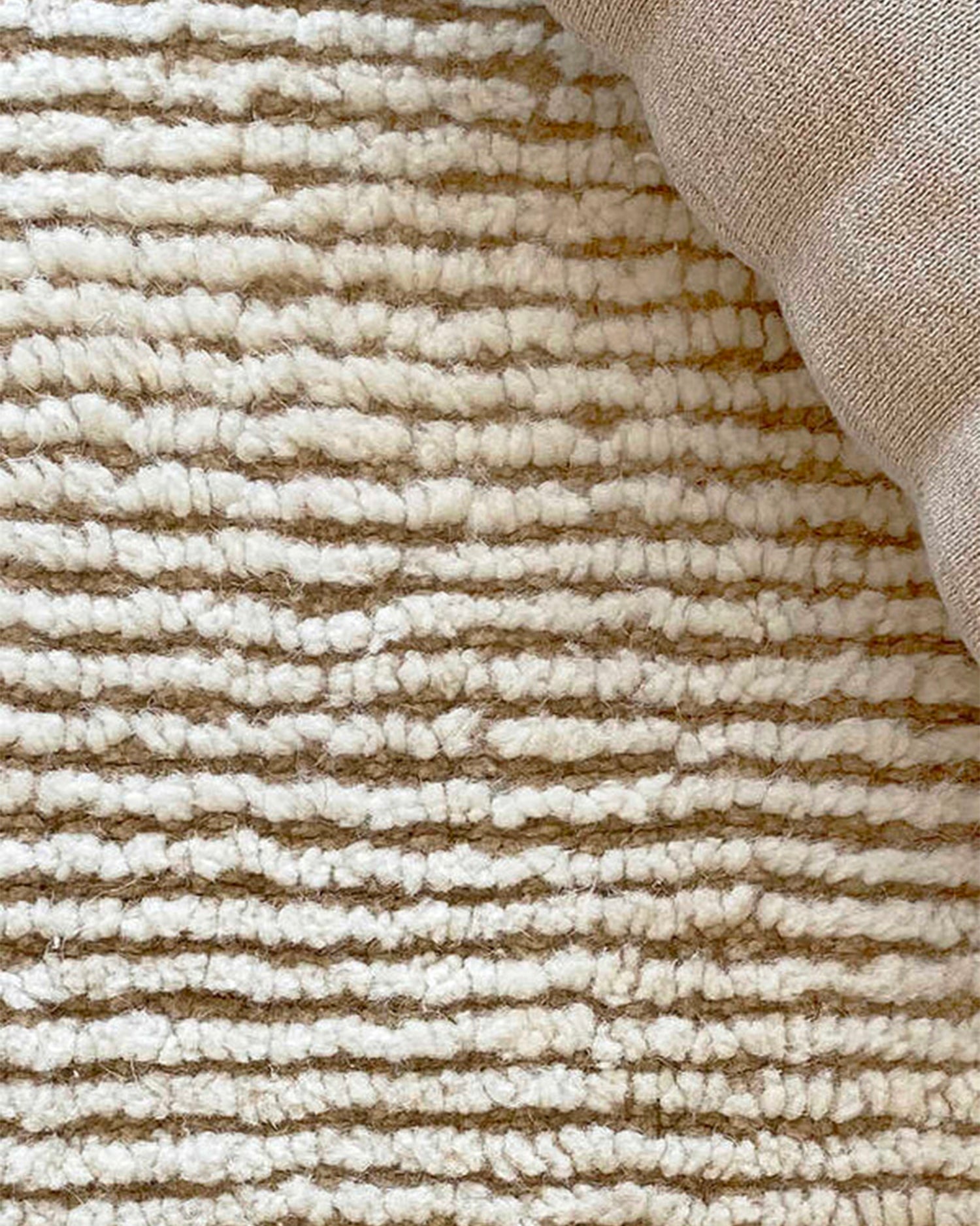 Tappeto lavabile in lana realizzato a mano Koa