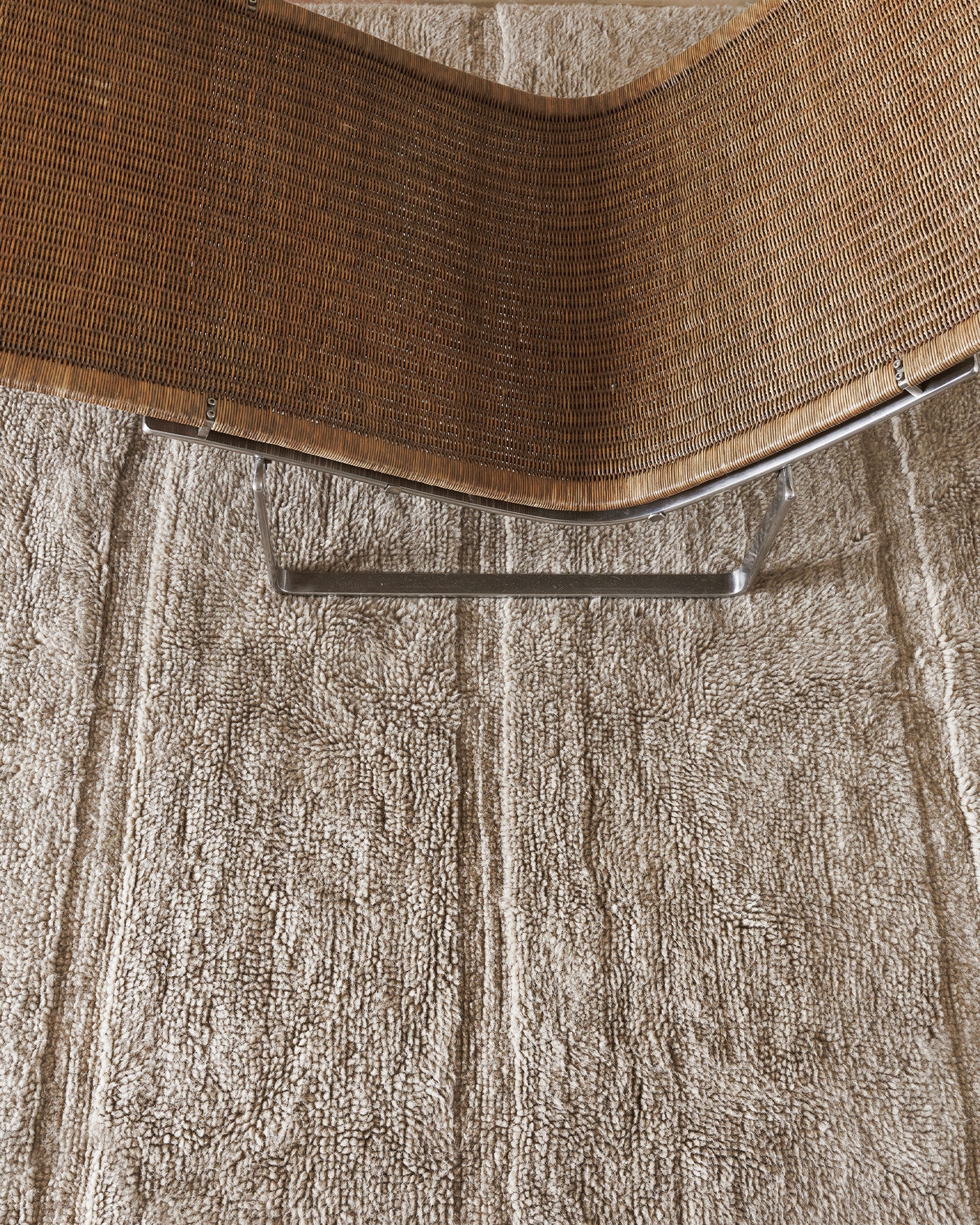 Tappeto lavabile in lana realizzato a mano Steppe