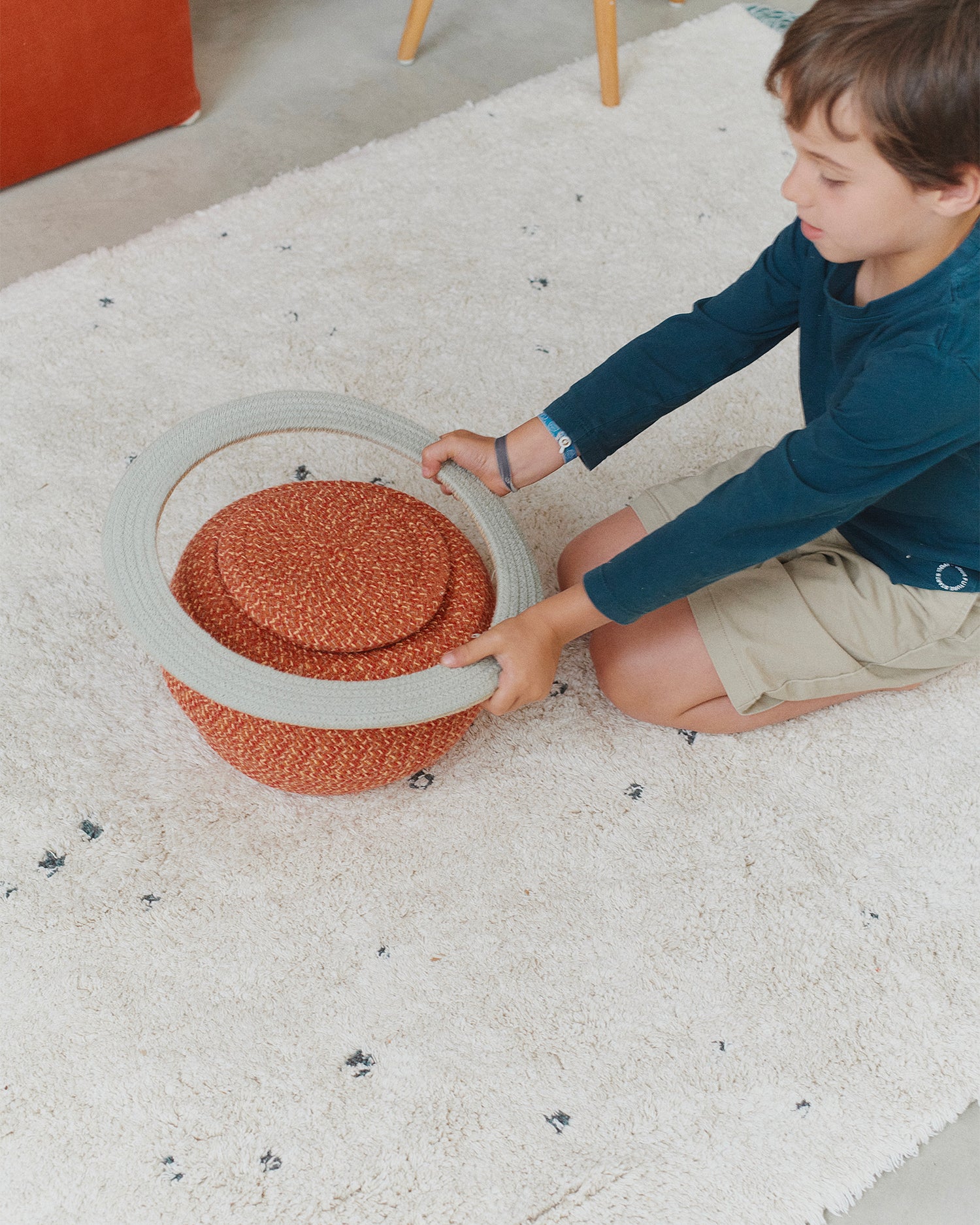 Cesto con coperchio realizzato a mano Saturn