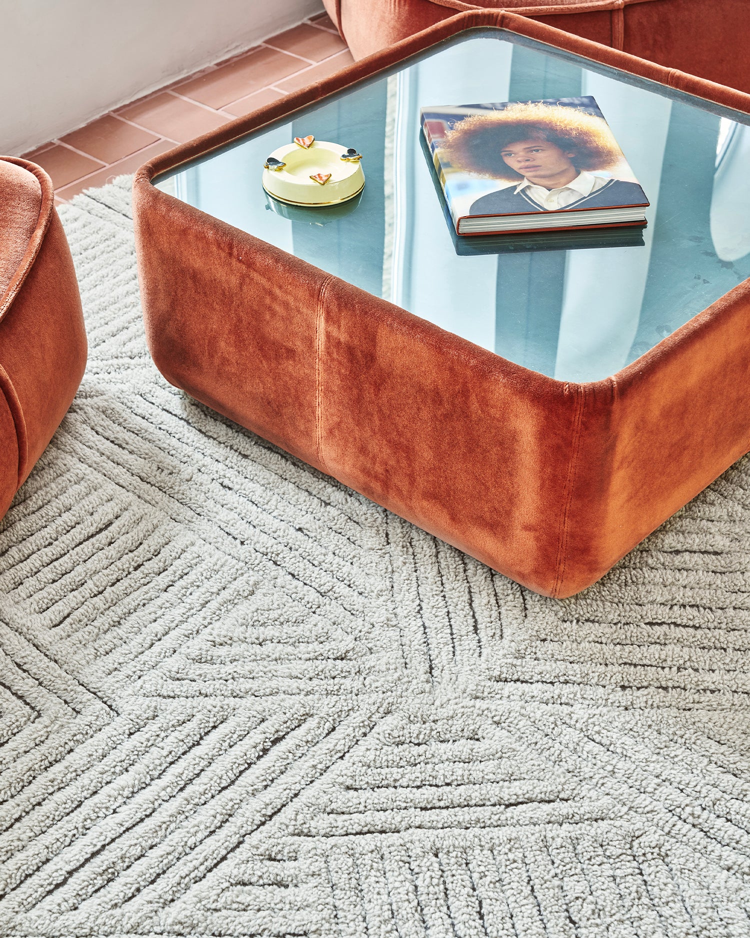 Tappeto lavabile in lana realizzato a mano Almond