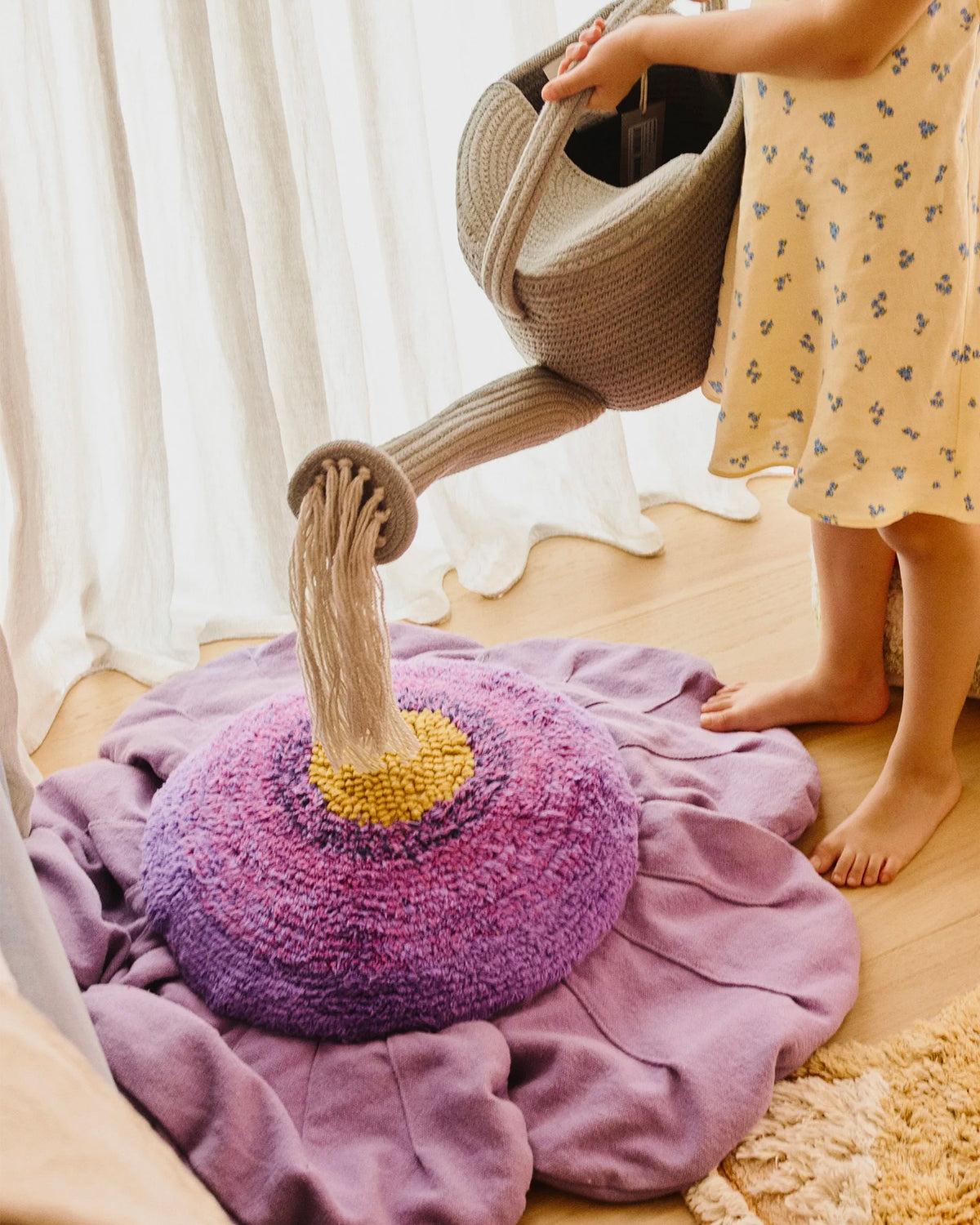 Cuscino da terra in cotone Purple Poppy