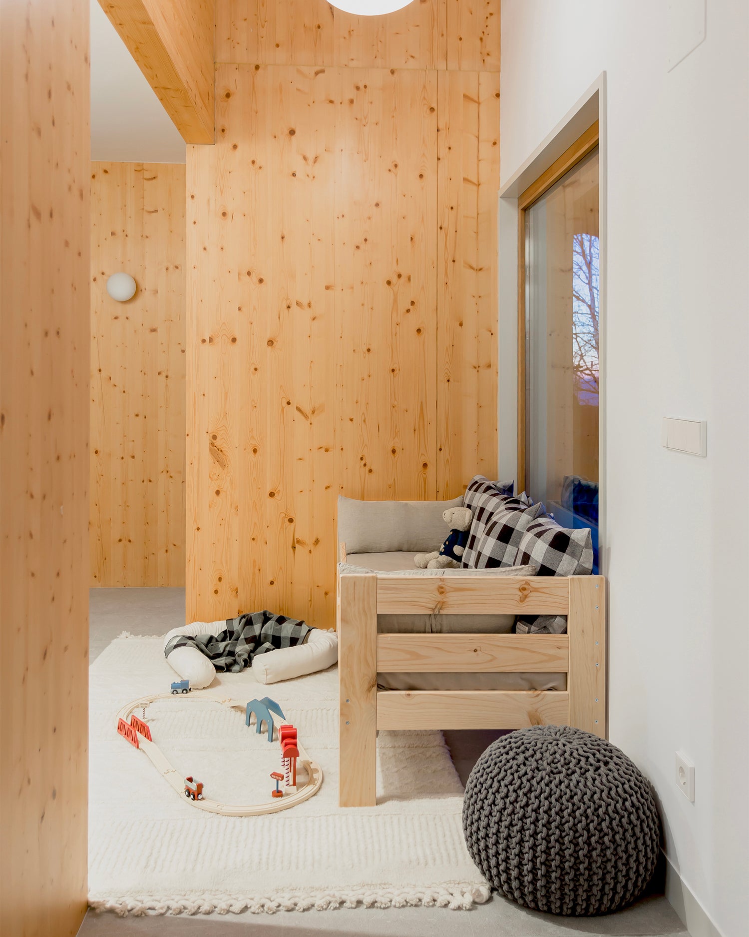 Tappeto lavabile in lana realizzato a mano Ari