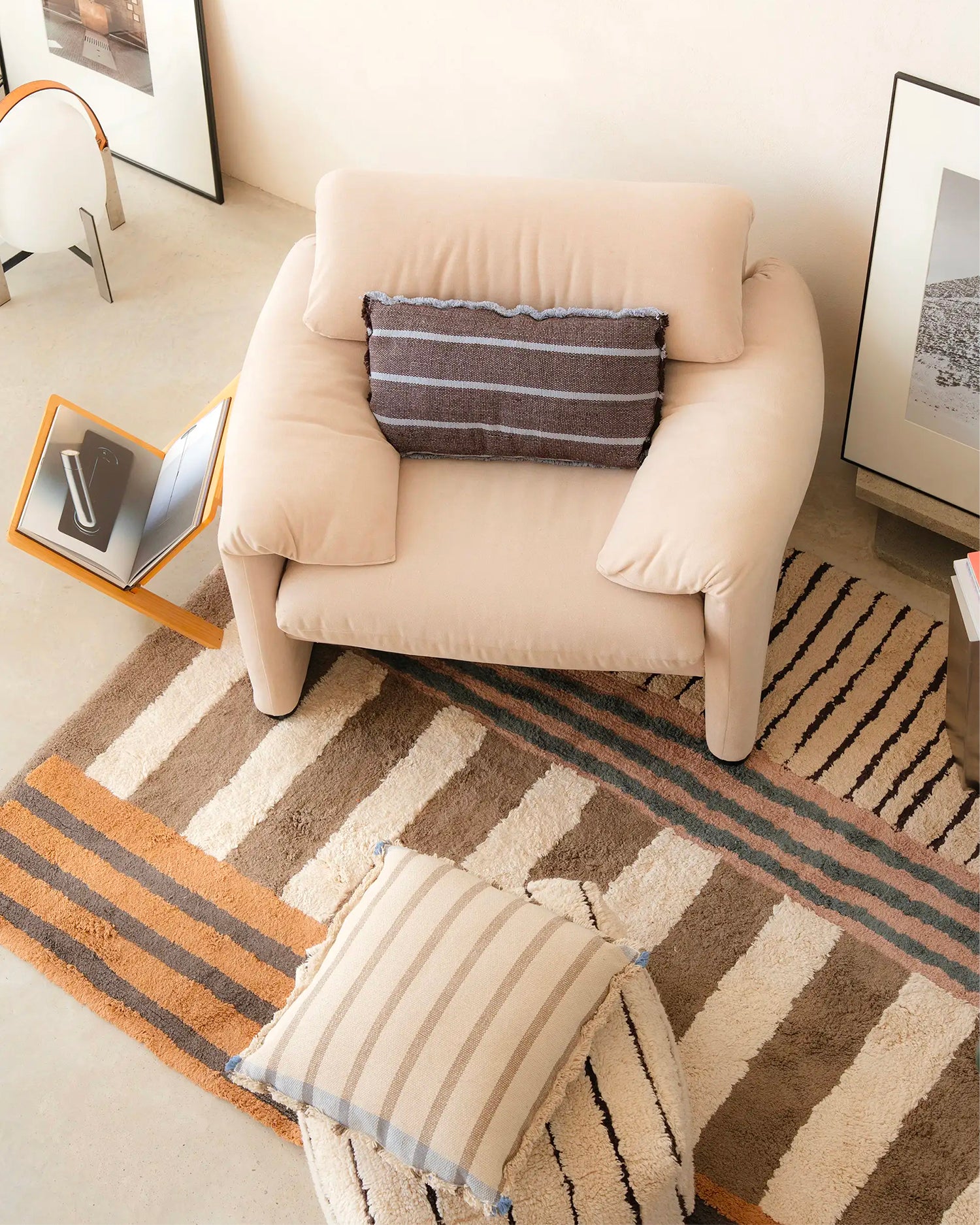 Pouf in cotone realizzato a mano Lines