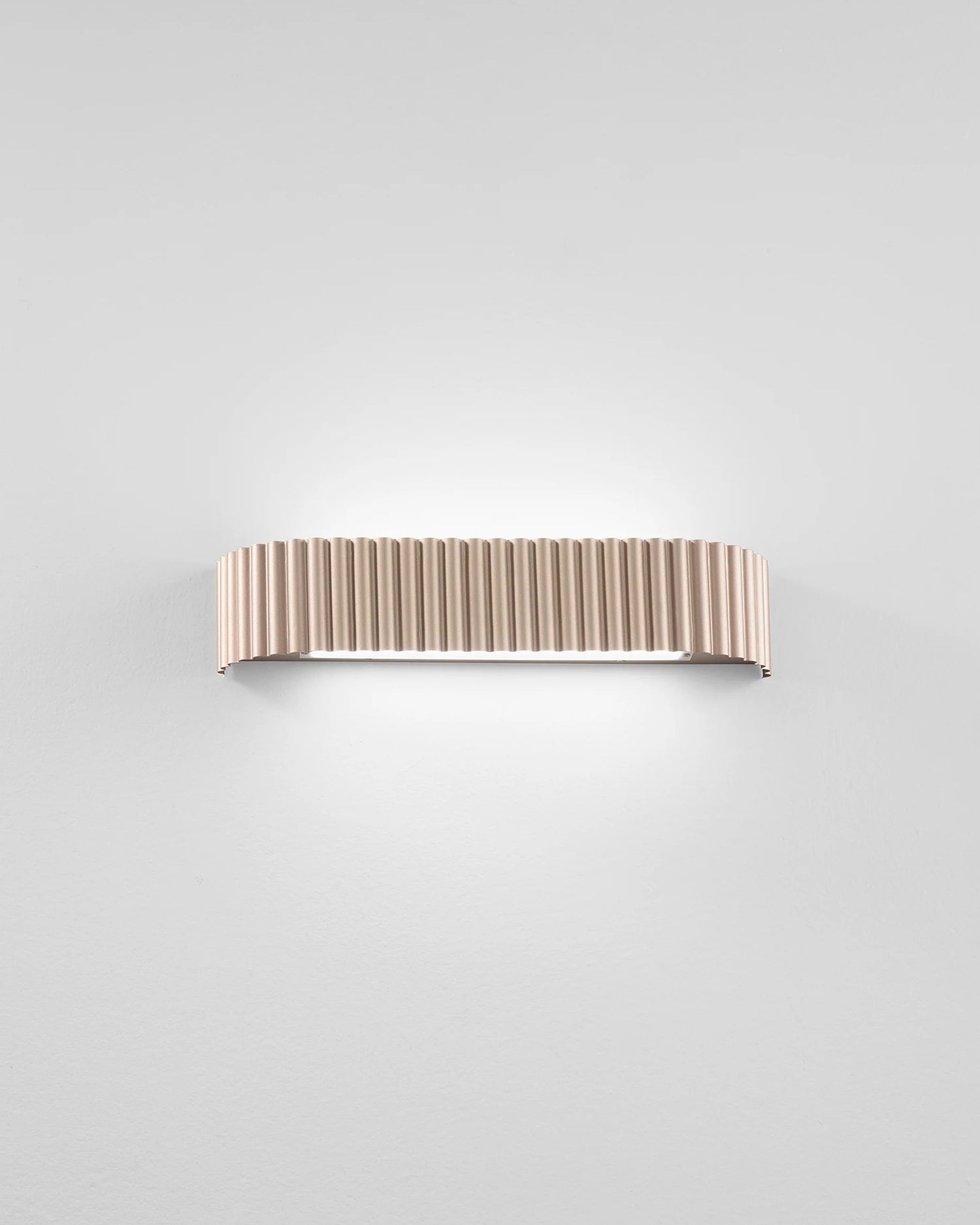 Lampada da parete LED in metallo Nike