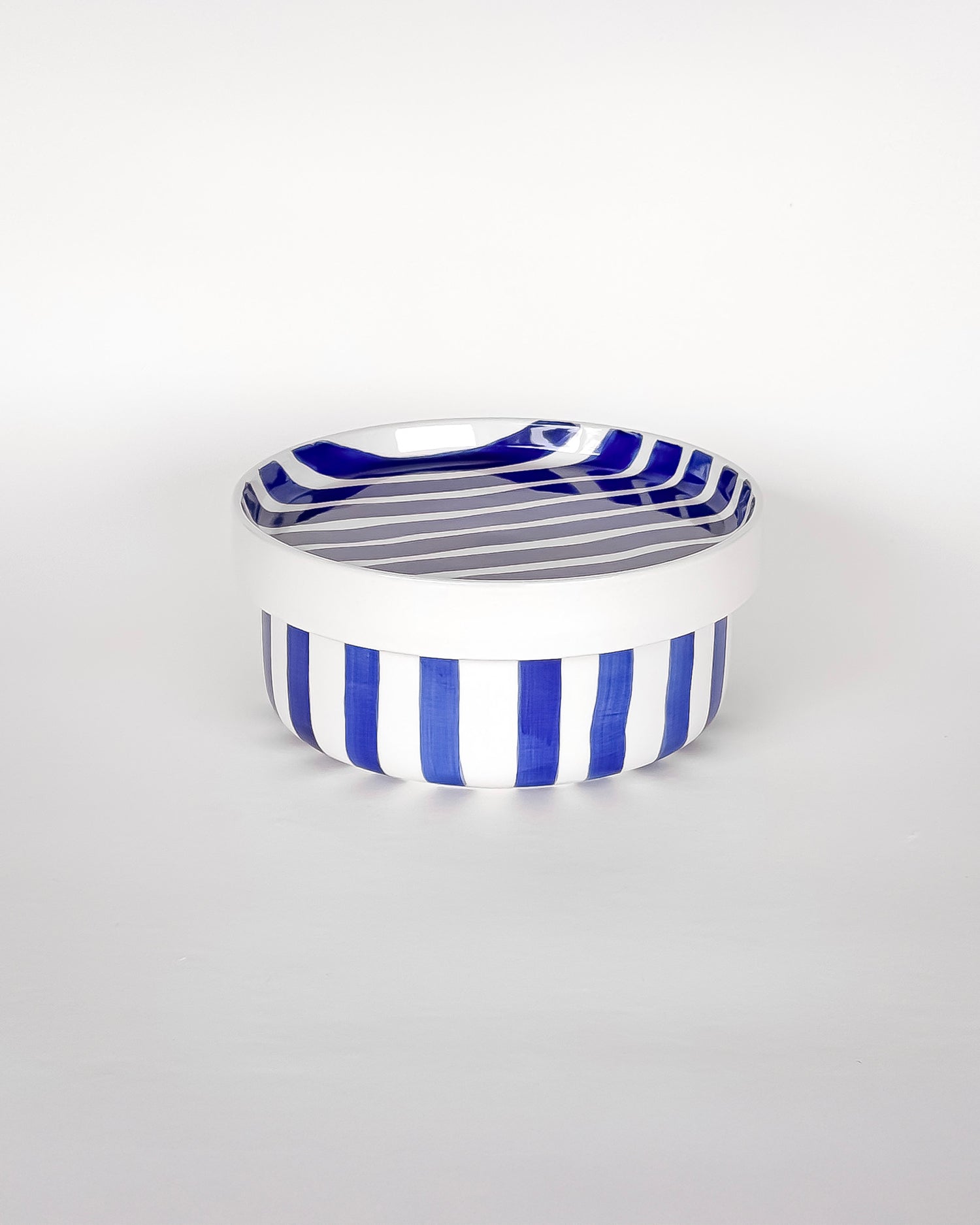 Piatto piccolo in ceramica dipinto a mano Magazin Minori