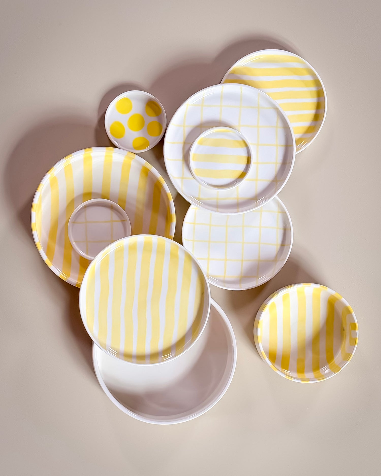 Piatto piccolo in ceramica dipinto a mano Magazin Minori