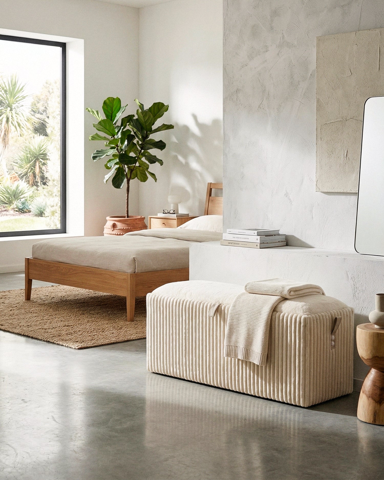 Panca contenitore in velluto Goteborg