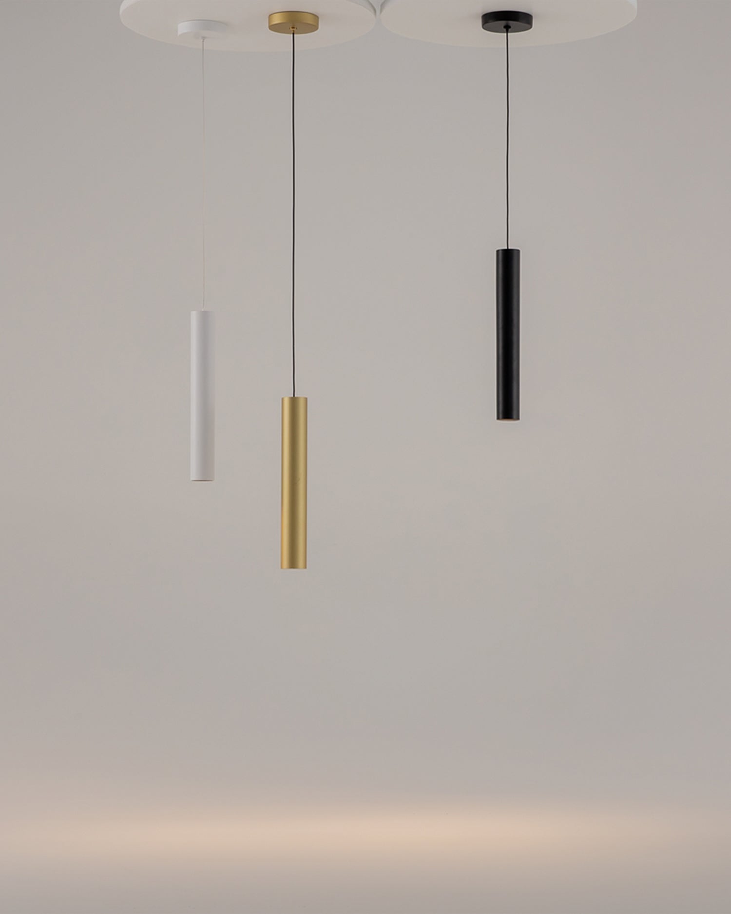 Lampada a sospensione in alluminio Pro Focus