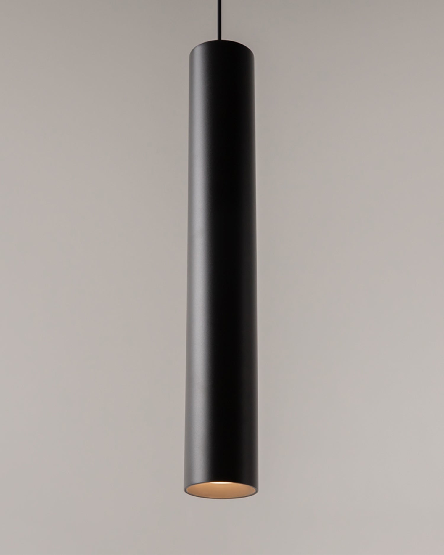 Lampada a sospensione in alluminio Pro Focus