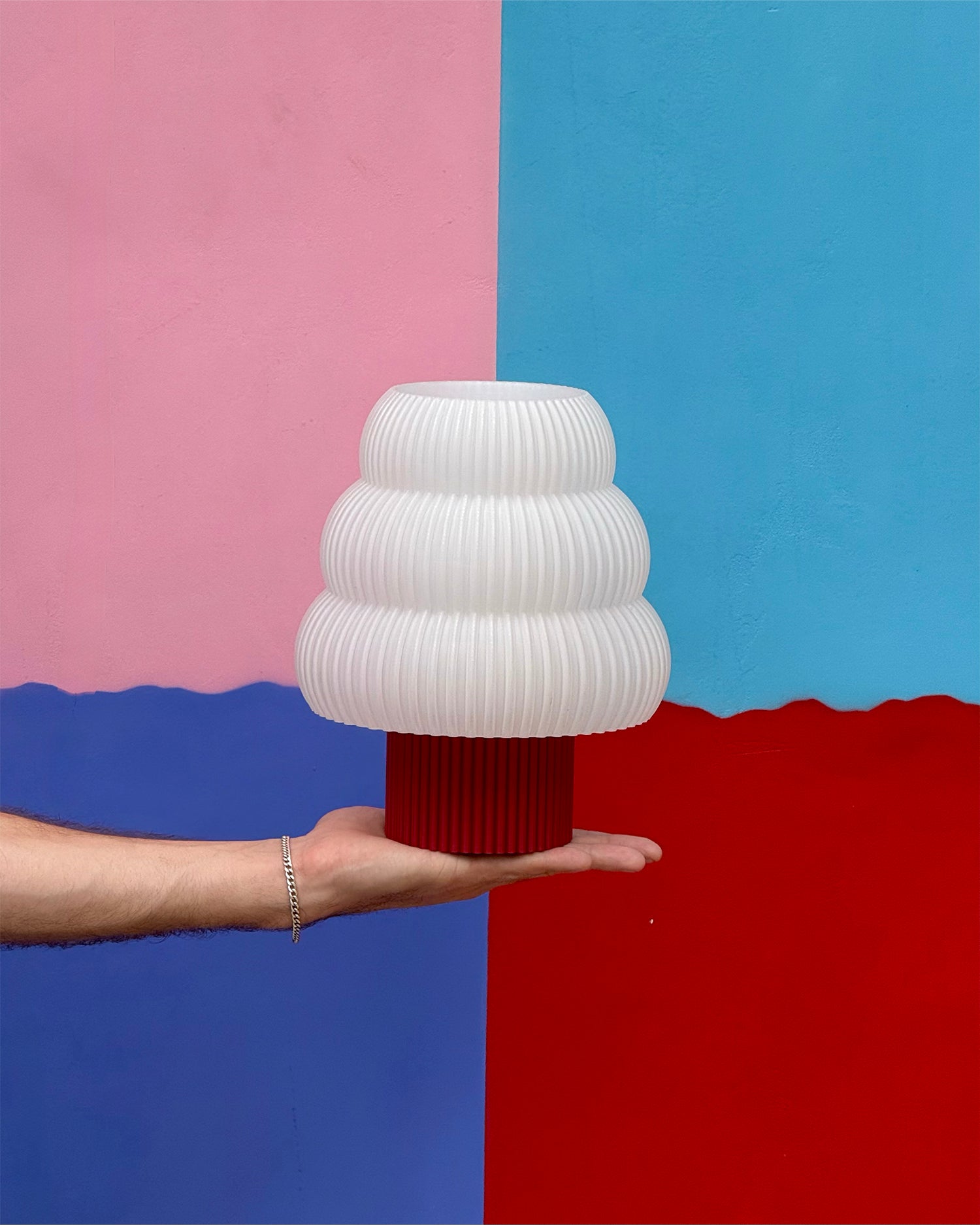 Lampada da tavolo stampata in 3D Luma
