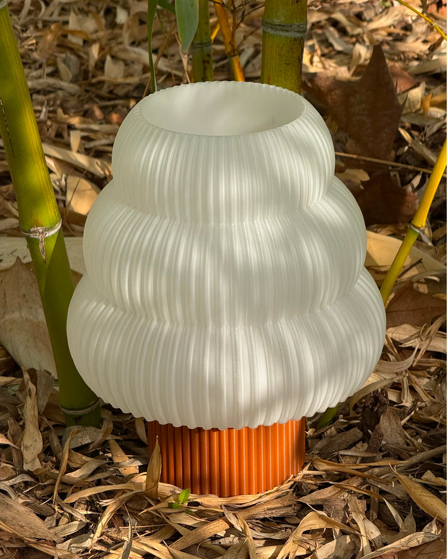 Lampada da tavolo stampata in 3D Luma