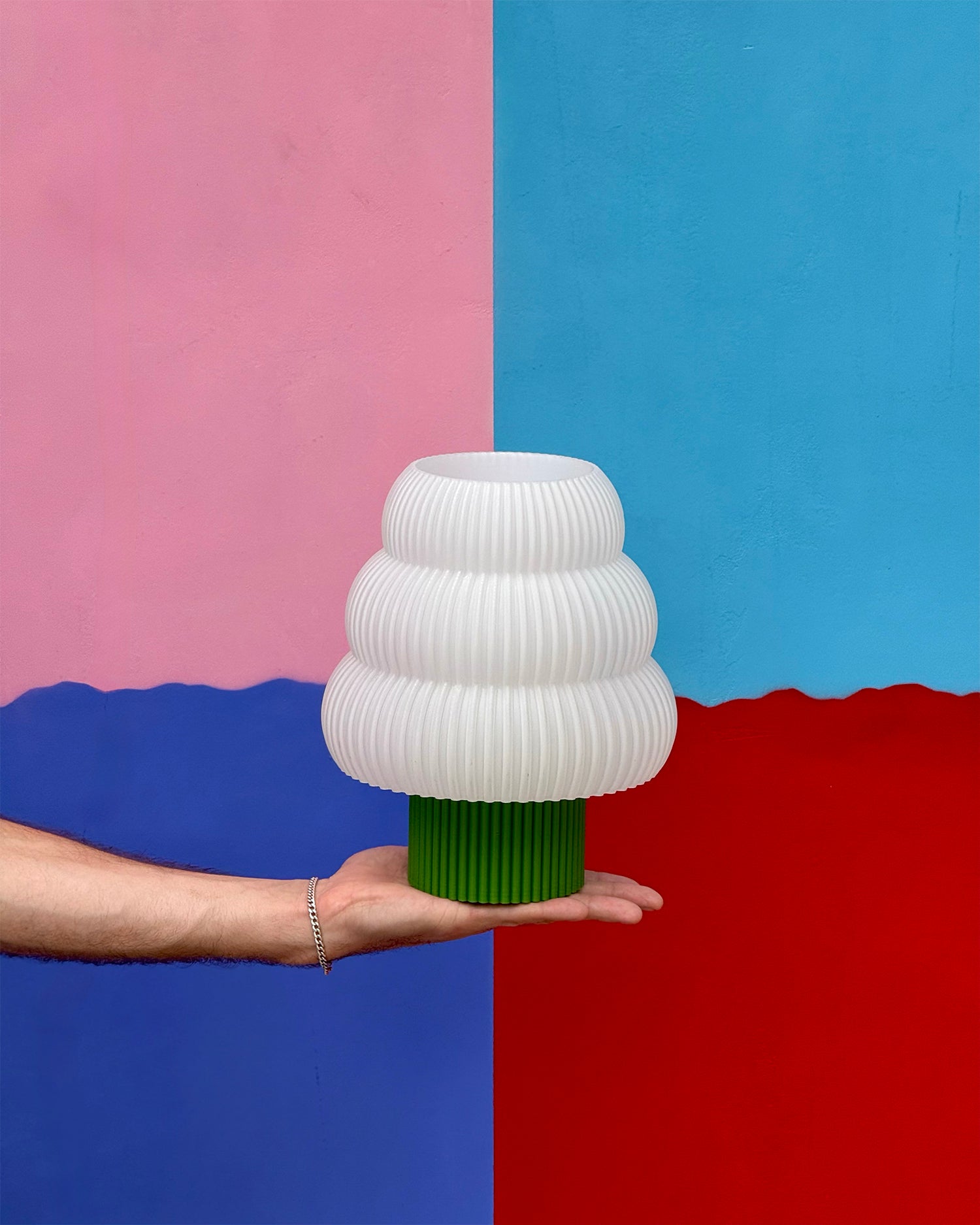 Lampada da tavolo stampata in 3D Luma