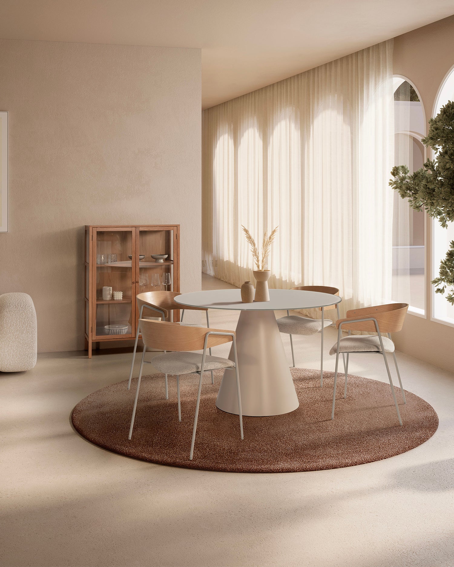 Tavolo da pranzo con base in metallo e piano in vetro Vida