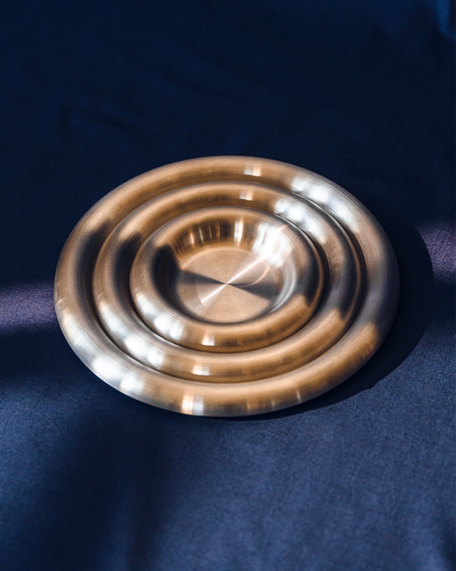 Set 2 piatti in acciaio Roto