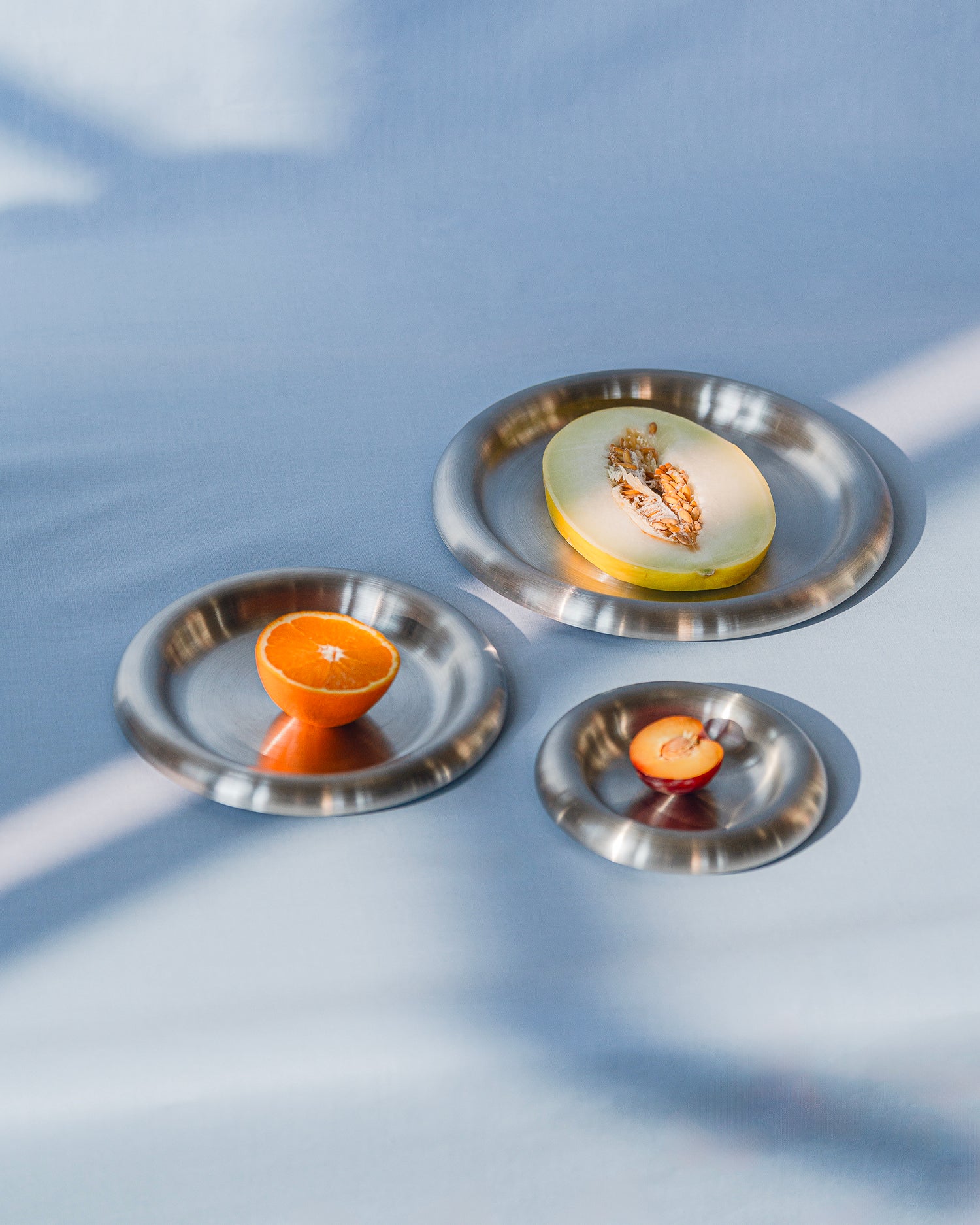 Set 2 piatti in acciaio Roto