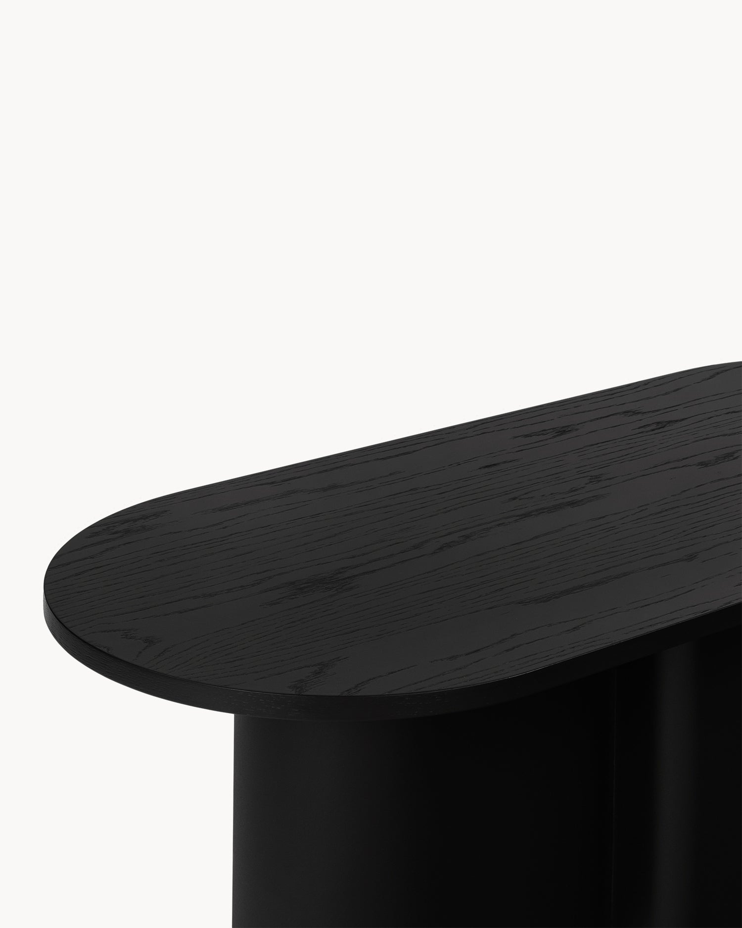 Tavolino ovale da salotto in legno Looi, nero
