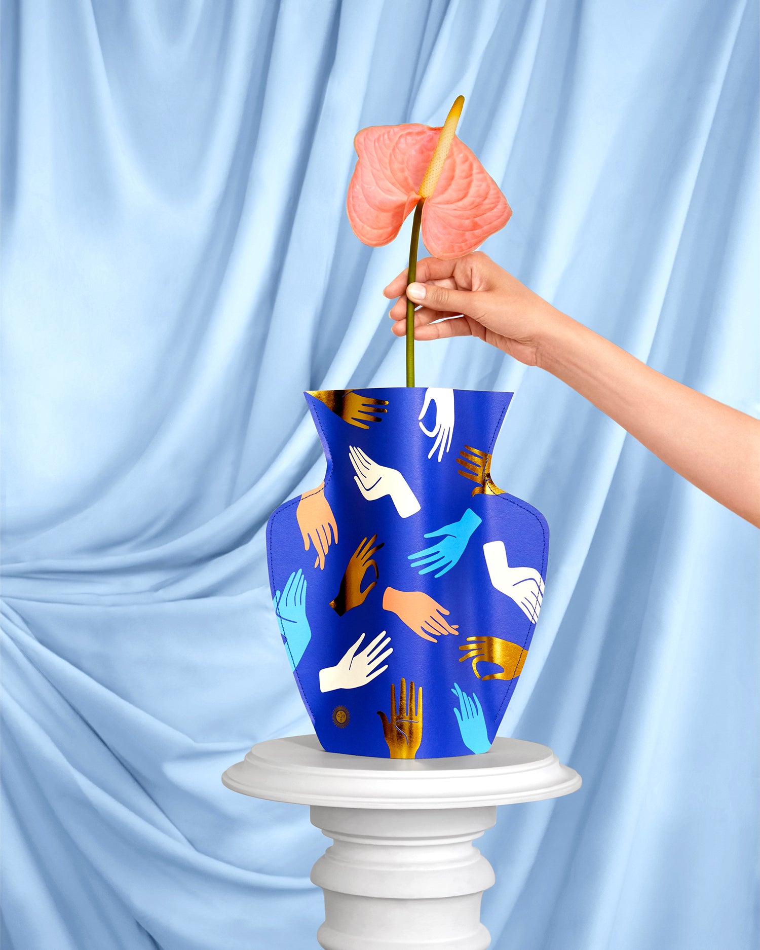 Vaso decorativo di carta Hamsa