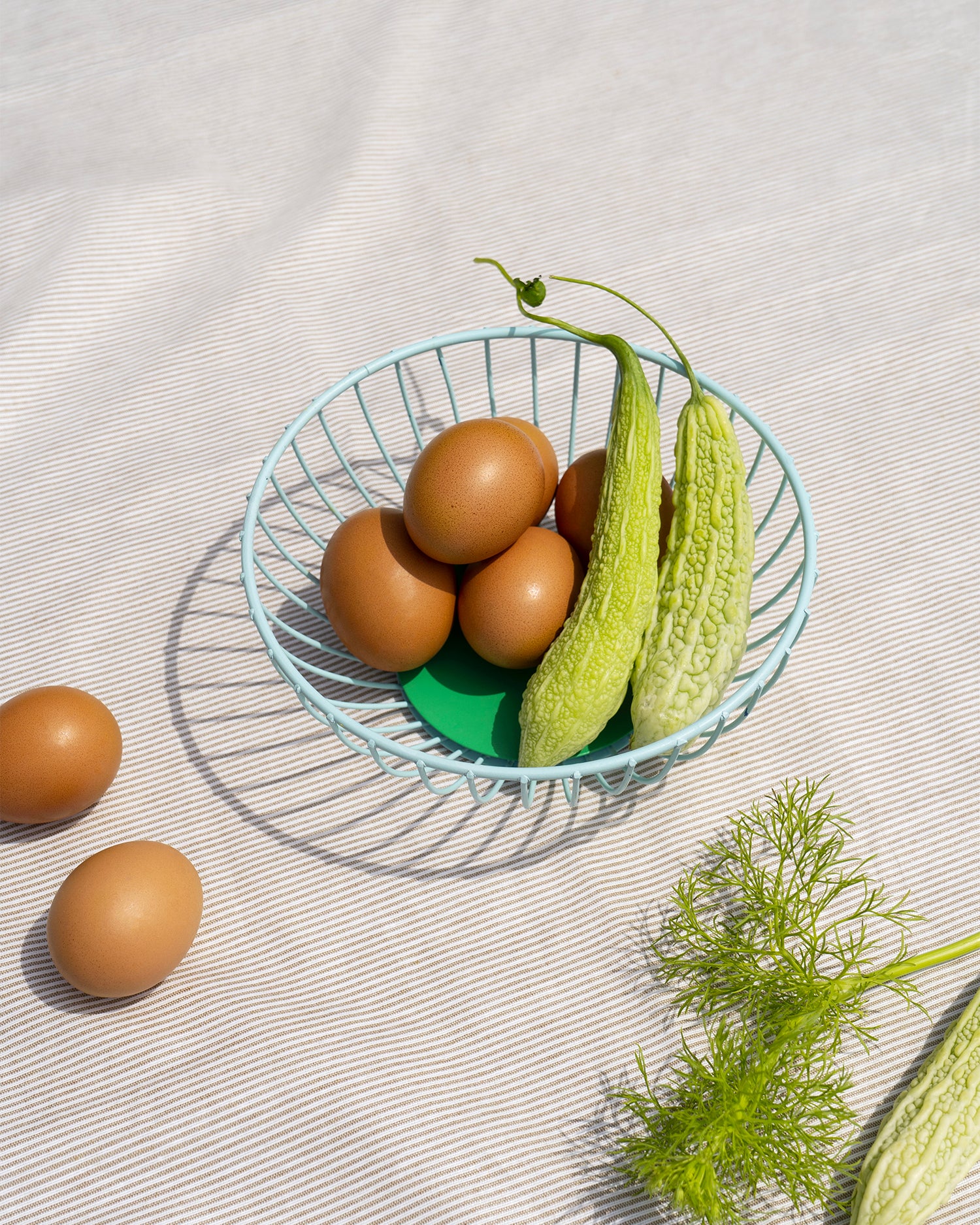 Portafrutta in filo metallico Iris