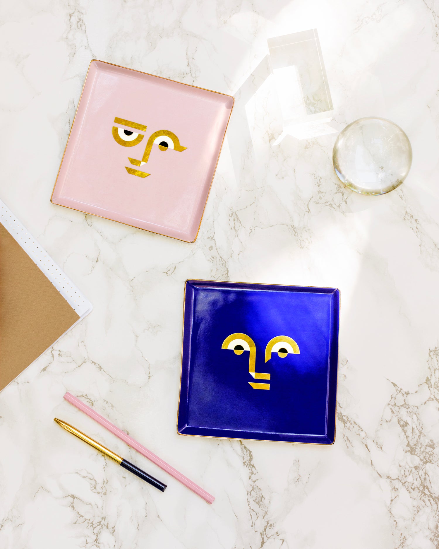 Vassoio decorativo in ceramica Apollo