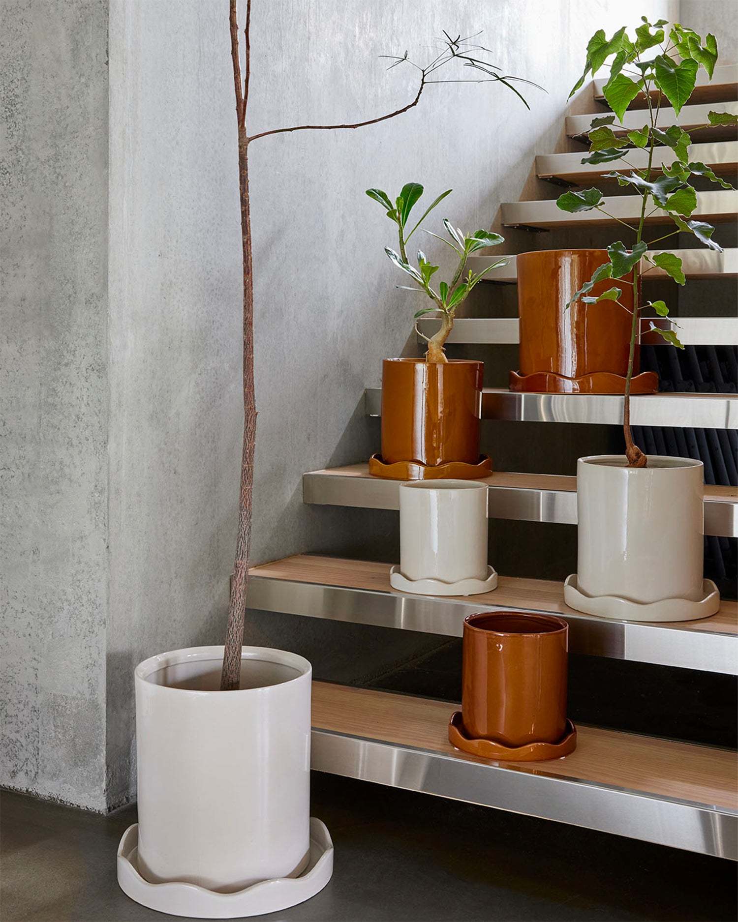 Portavaso grande in grès Nami