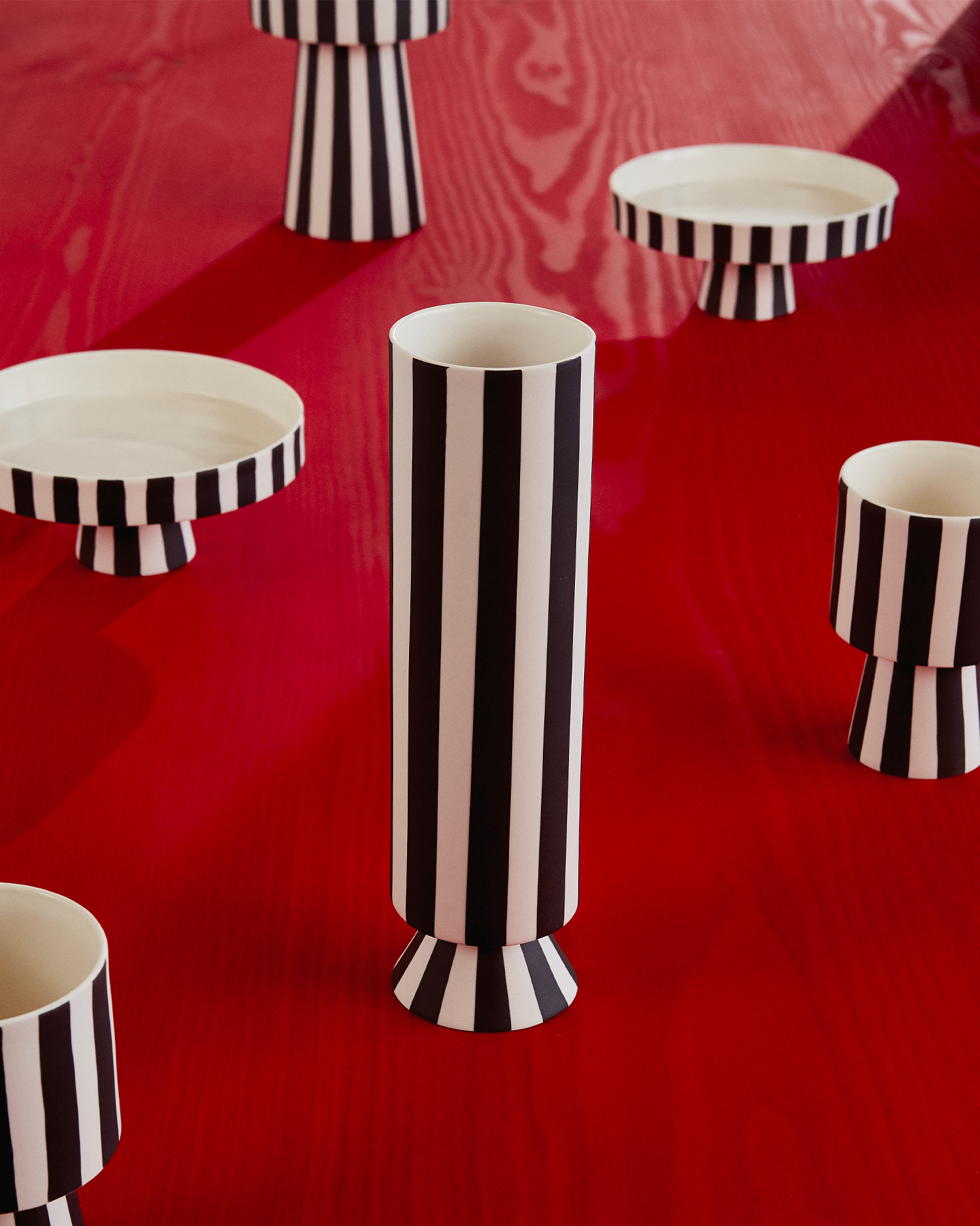 Vaso in ceramica realizzato a mano Toppu, nero