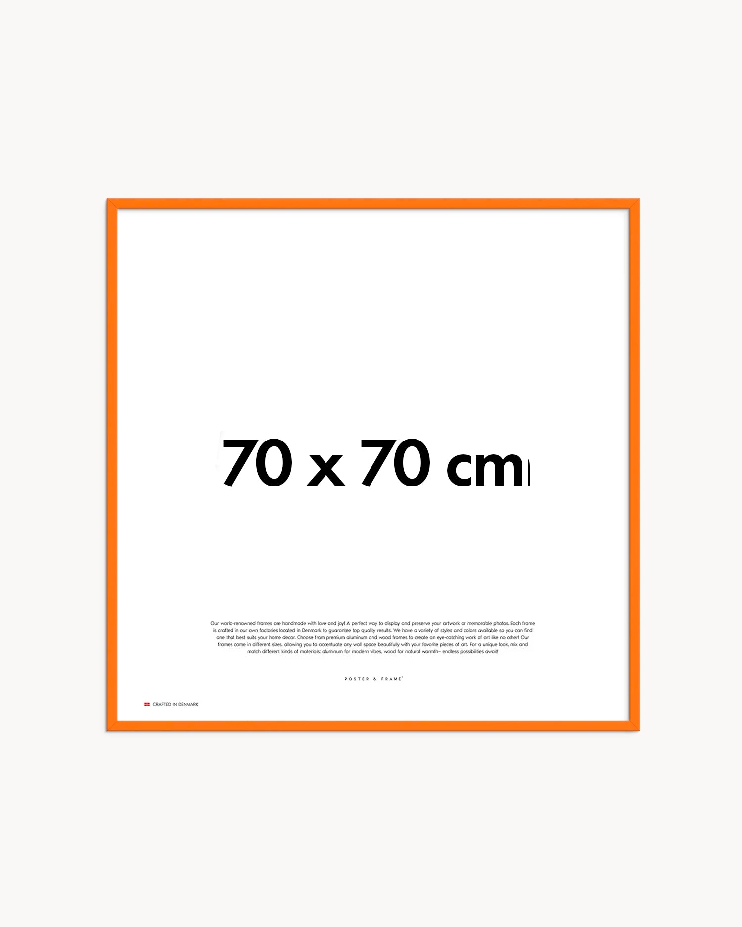 Cornice fatta a mano in legno arancione