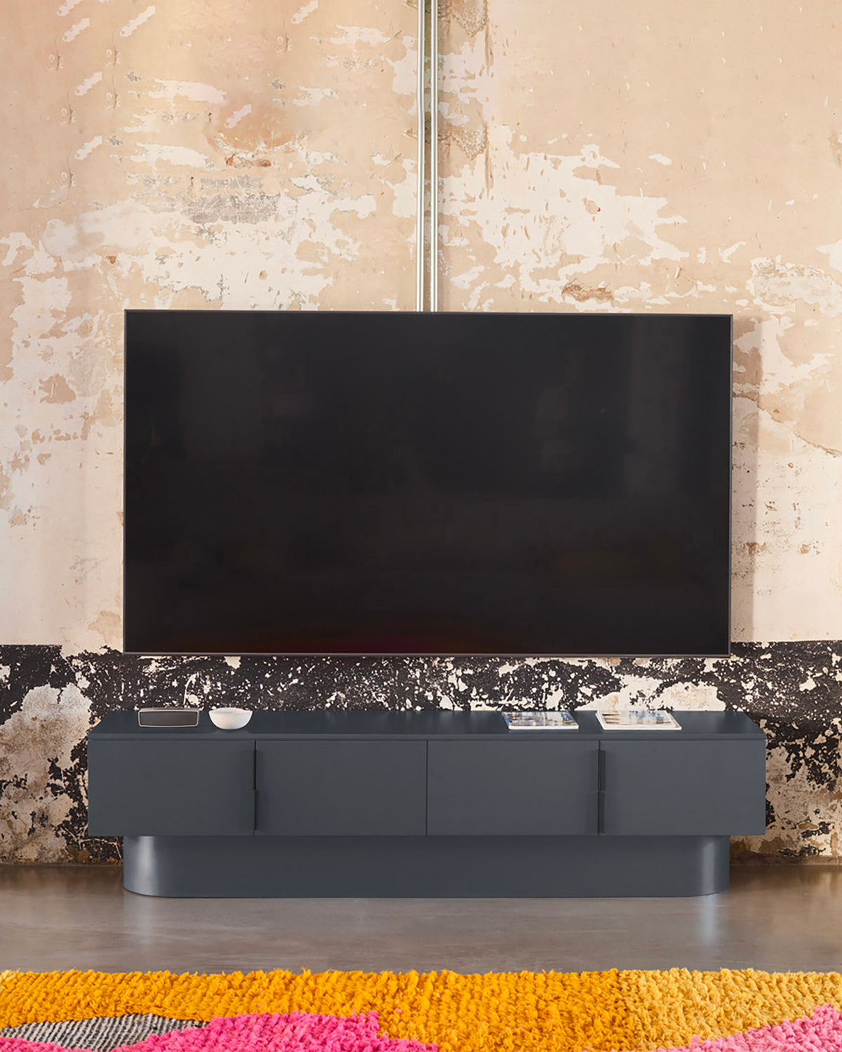 Mobile TV laccato Totem