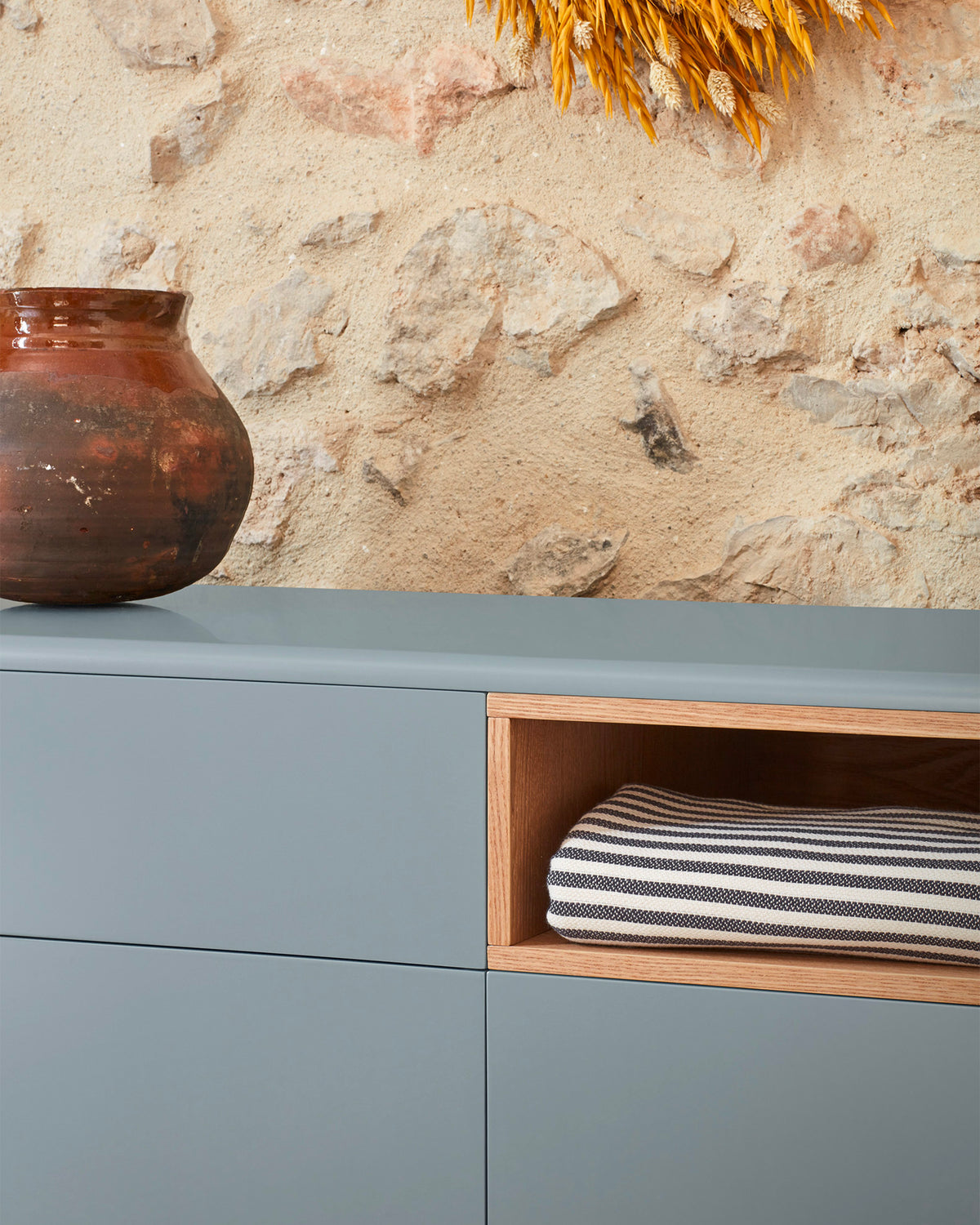 Cassettiera con sette cassetti Corvo