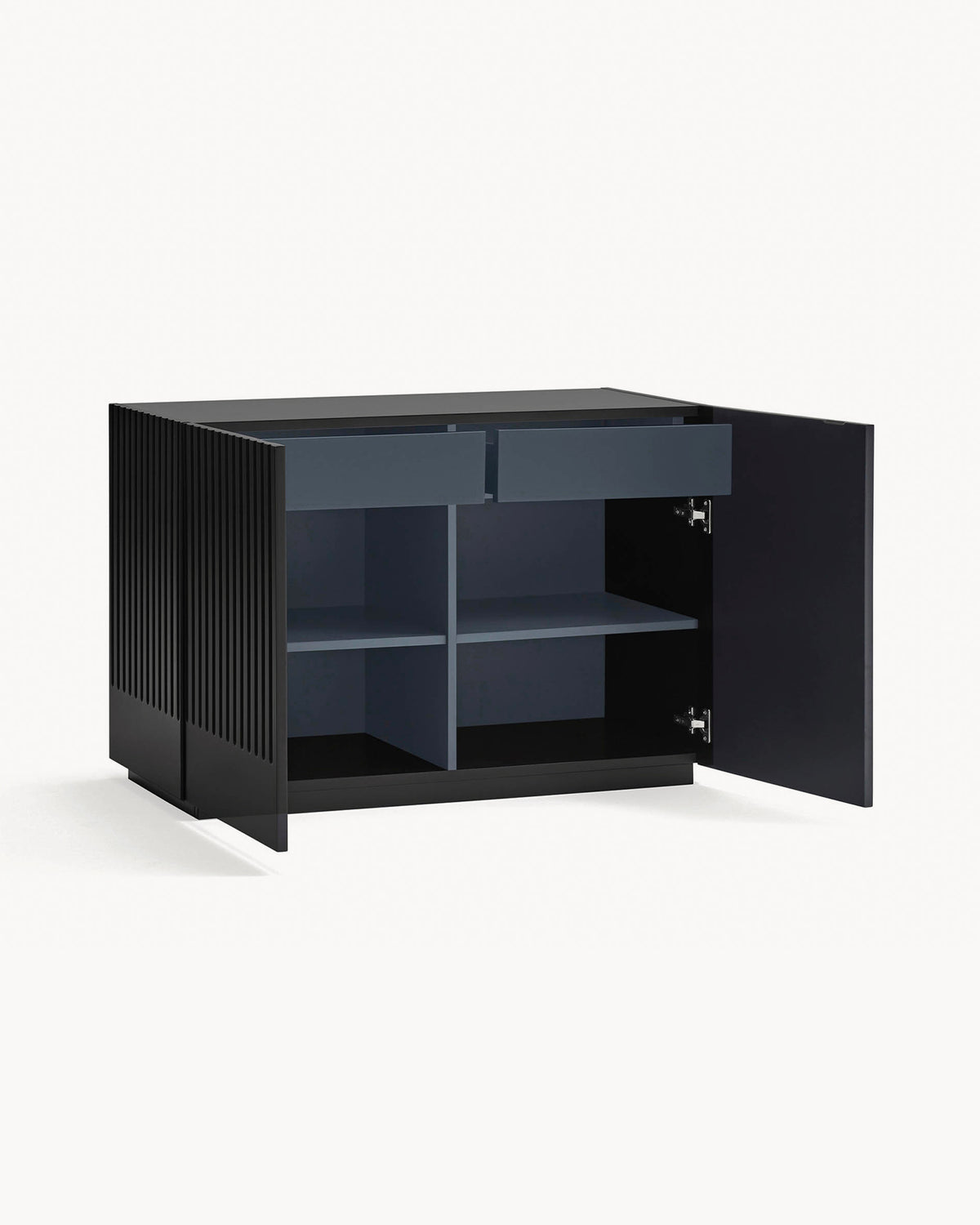 Cassettiera con ante scanalate Doric