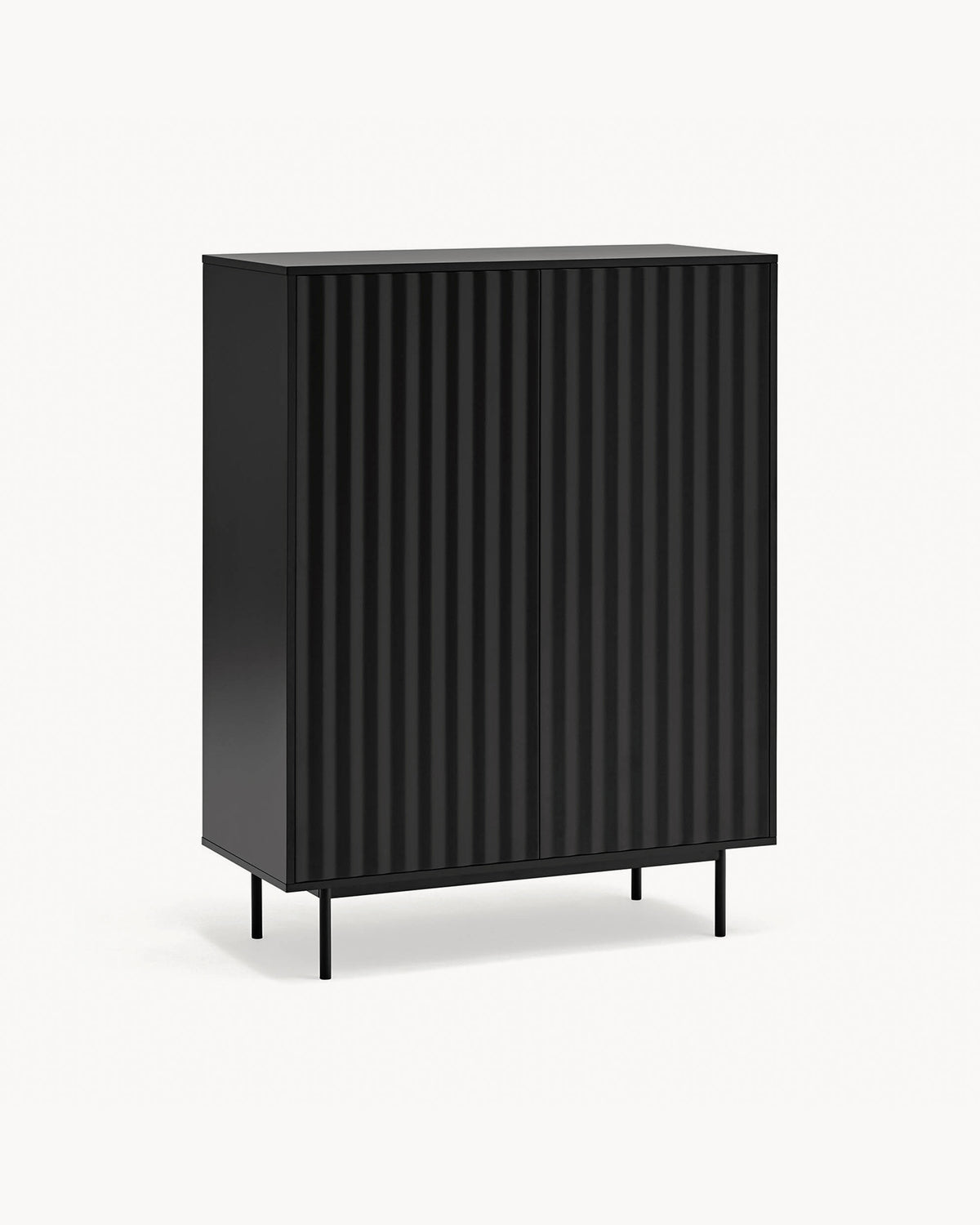 Credenza alta con frontali a rilievo Sierra