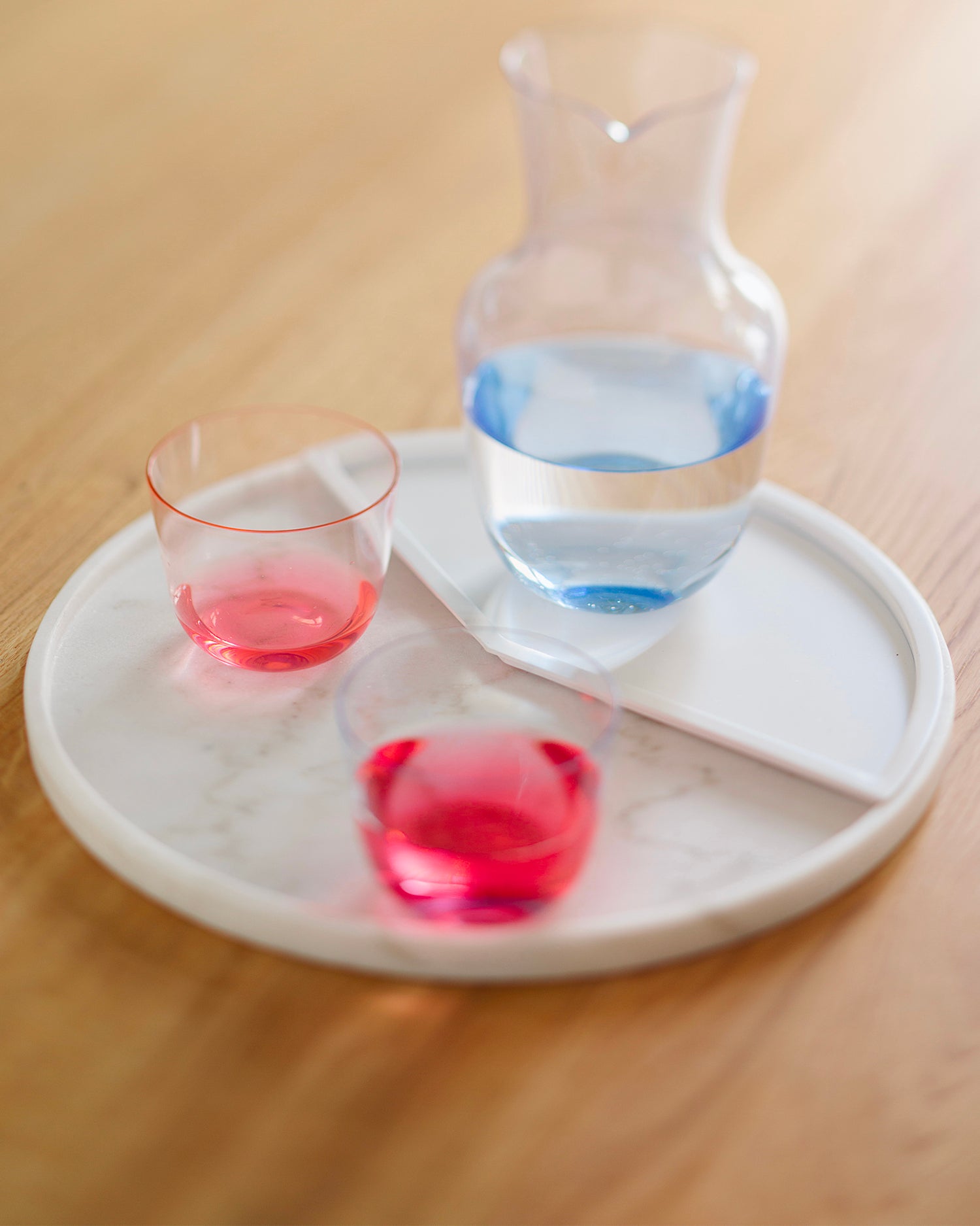 Vassoio in marmo e alluminio 5 O'Clock