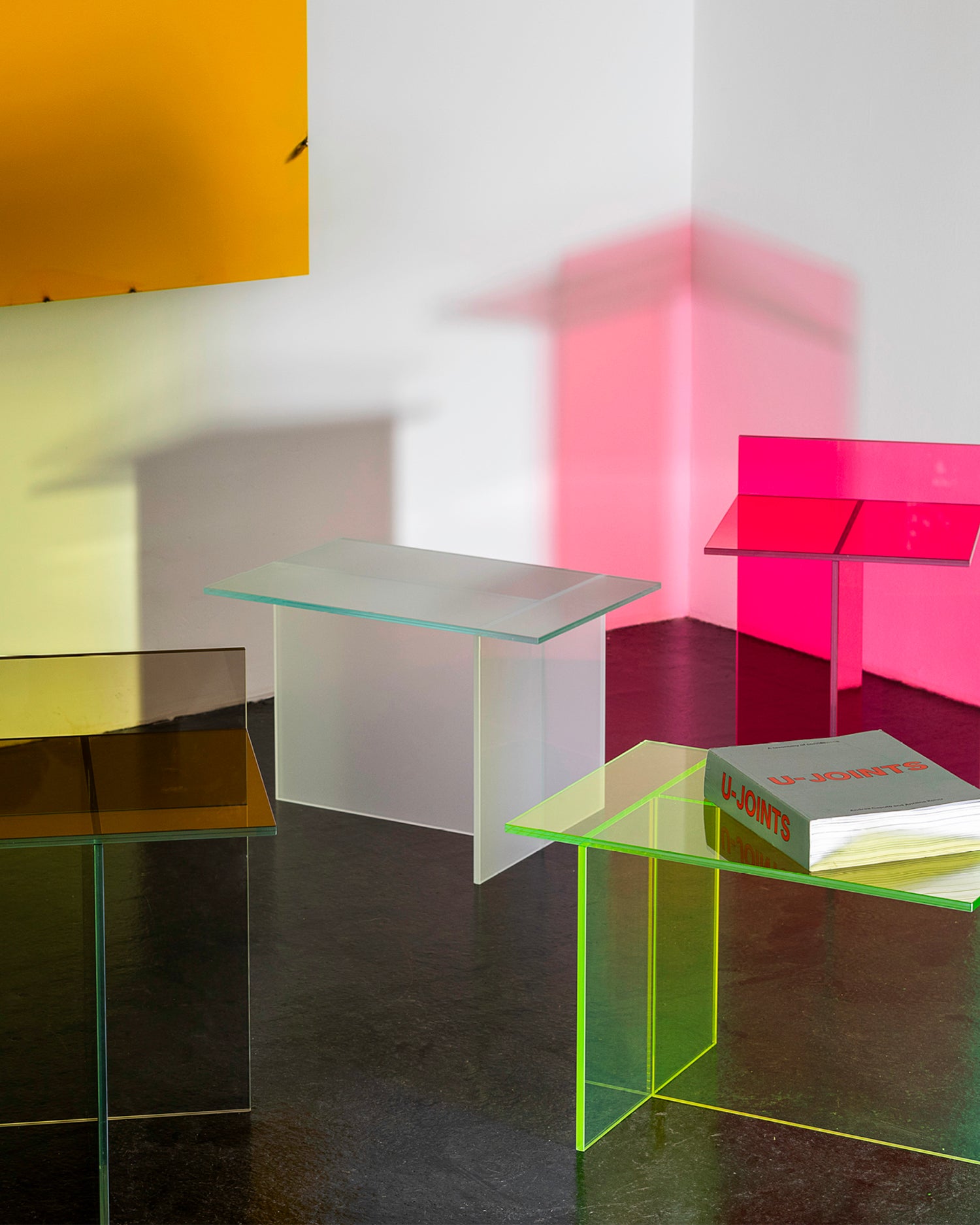 Tavolino multifunzionale in vetro Theo