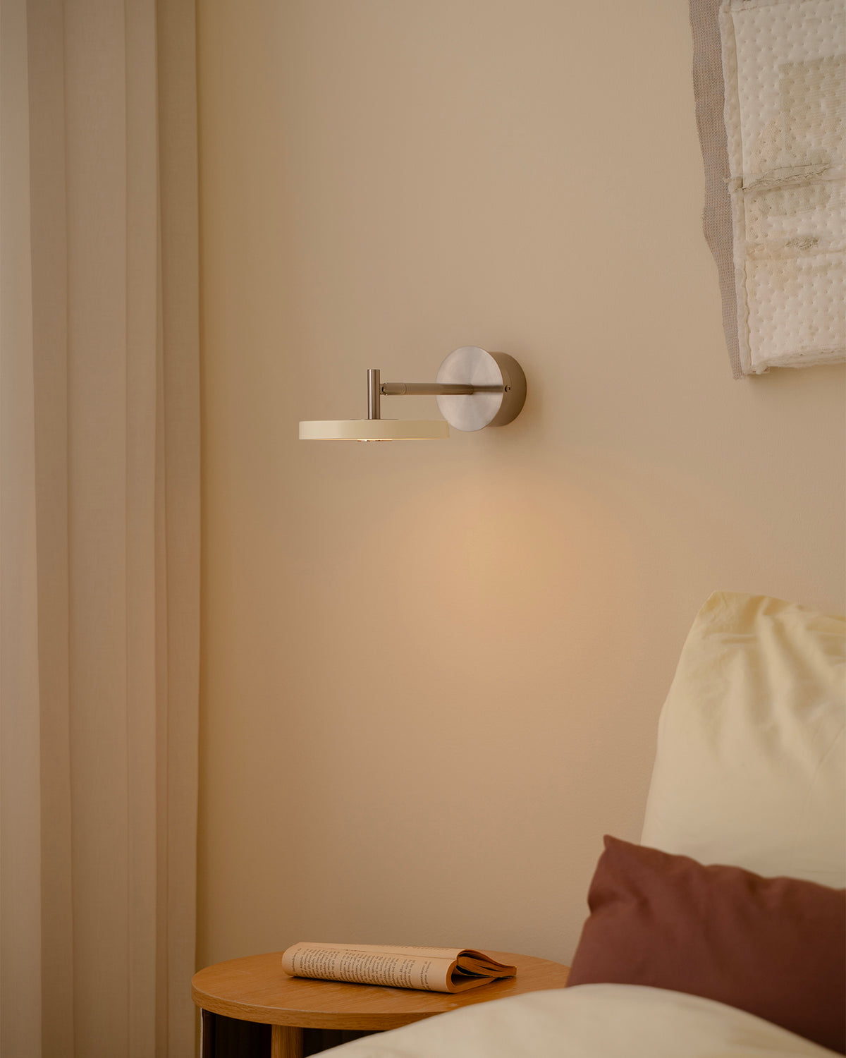Lampada da parete in acciaio Asteria Short