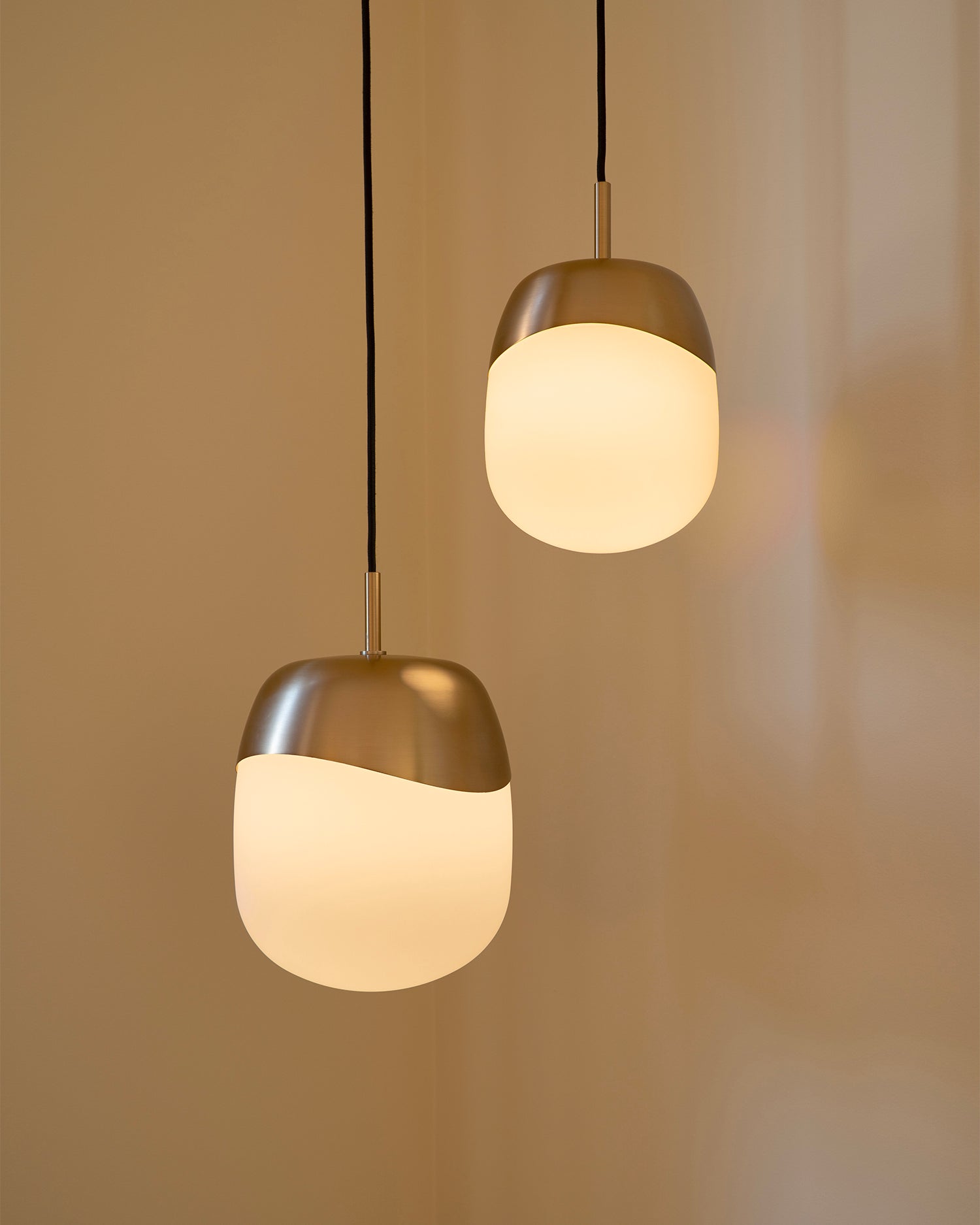 Lampada a sospensione in vetro soffiato Spring