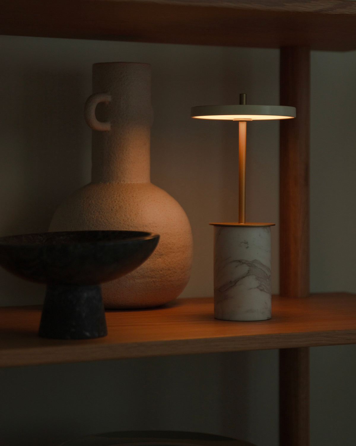 Lampada portatile in marmo Asteria Move Mini
