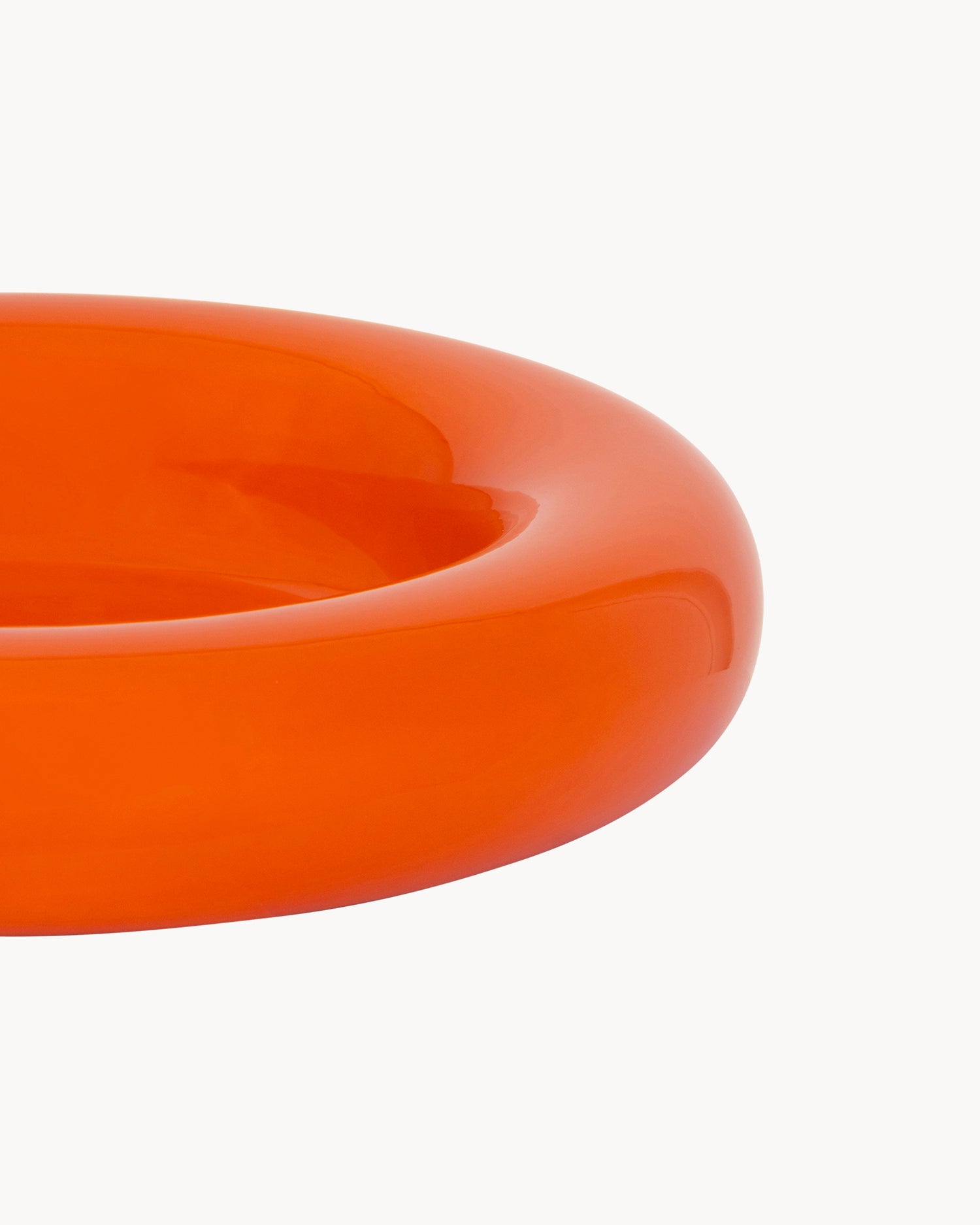 Bowl in ceramica dalla forma organica Lou