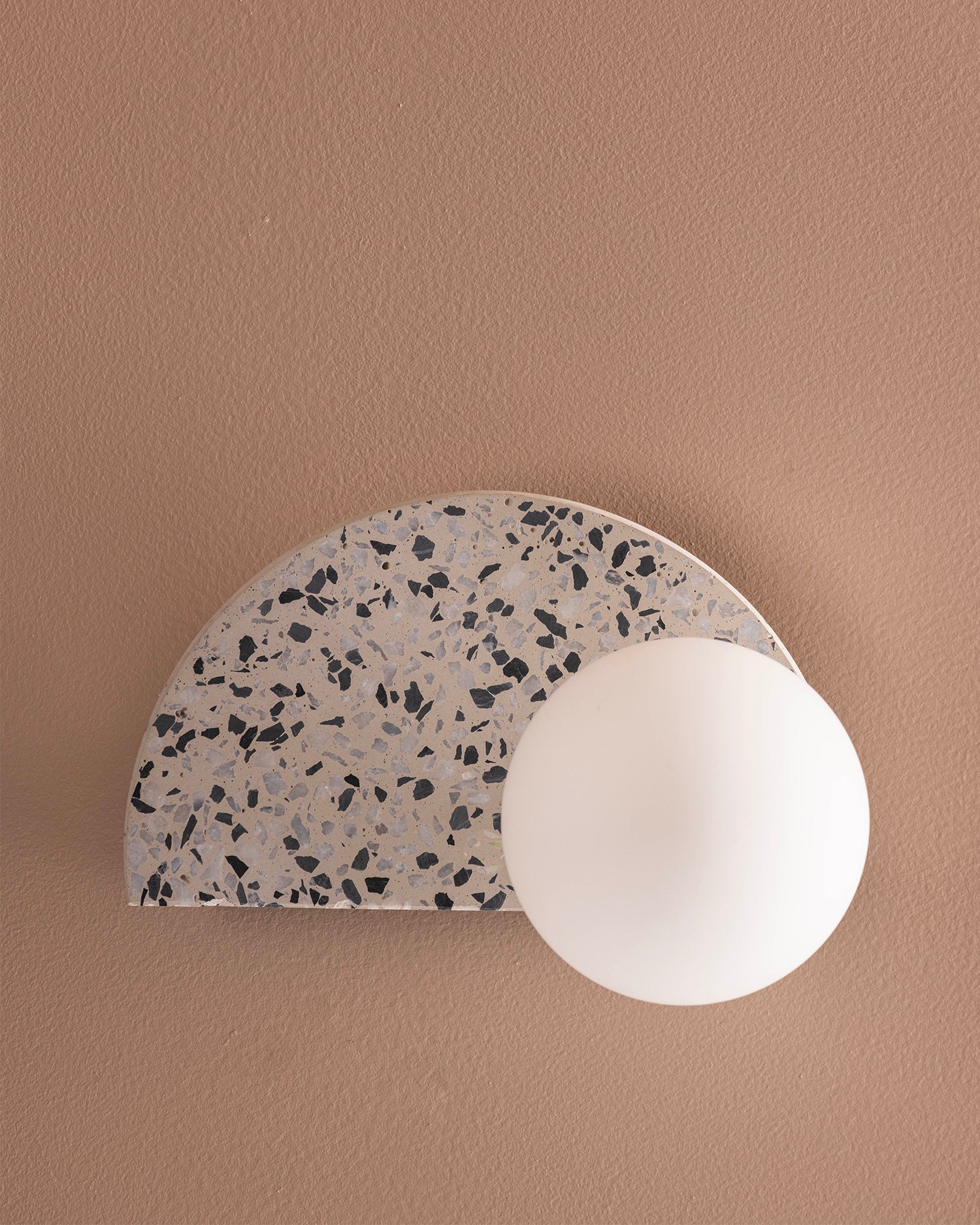 Lampada da parete in terrazzo e vetro Abbeville