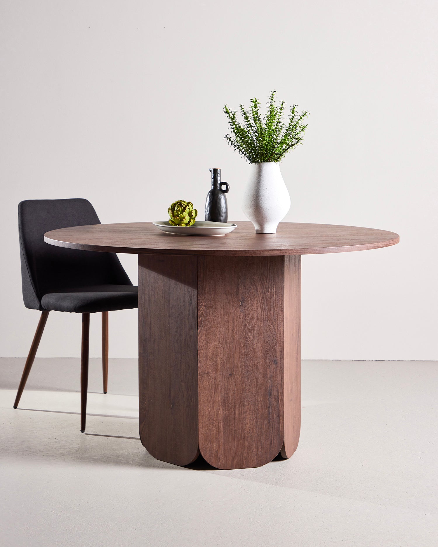 Tavolo da pranzo rotondo Tekla