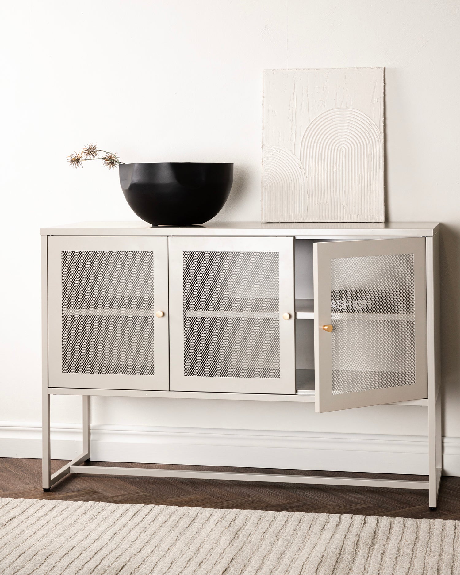 Credenza in metallo Malla