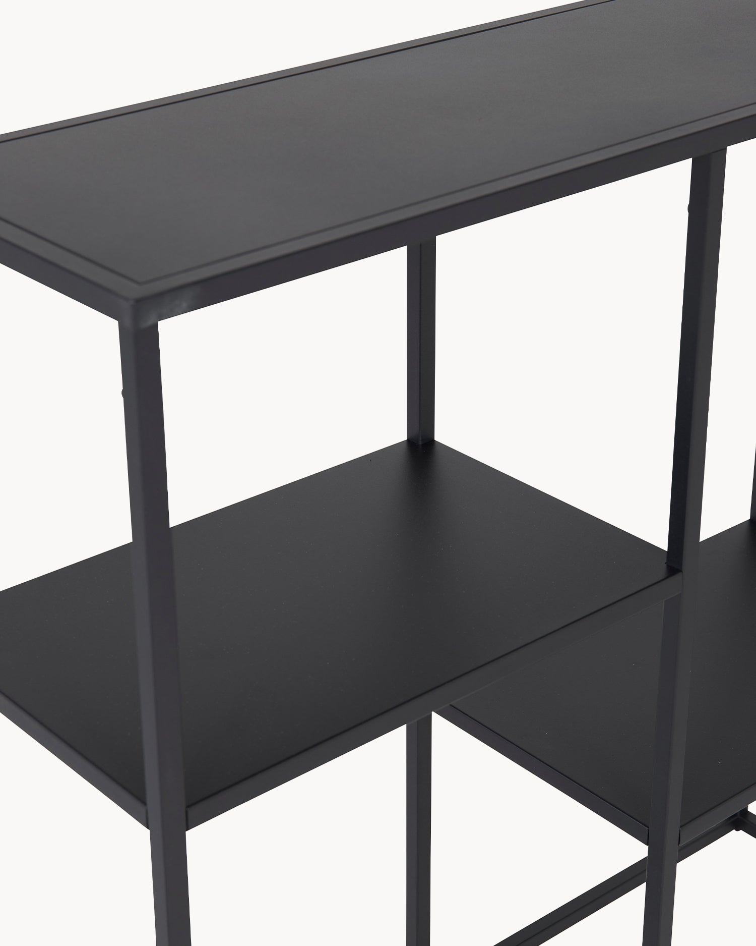 Scaffale basso in acciaio Staal