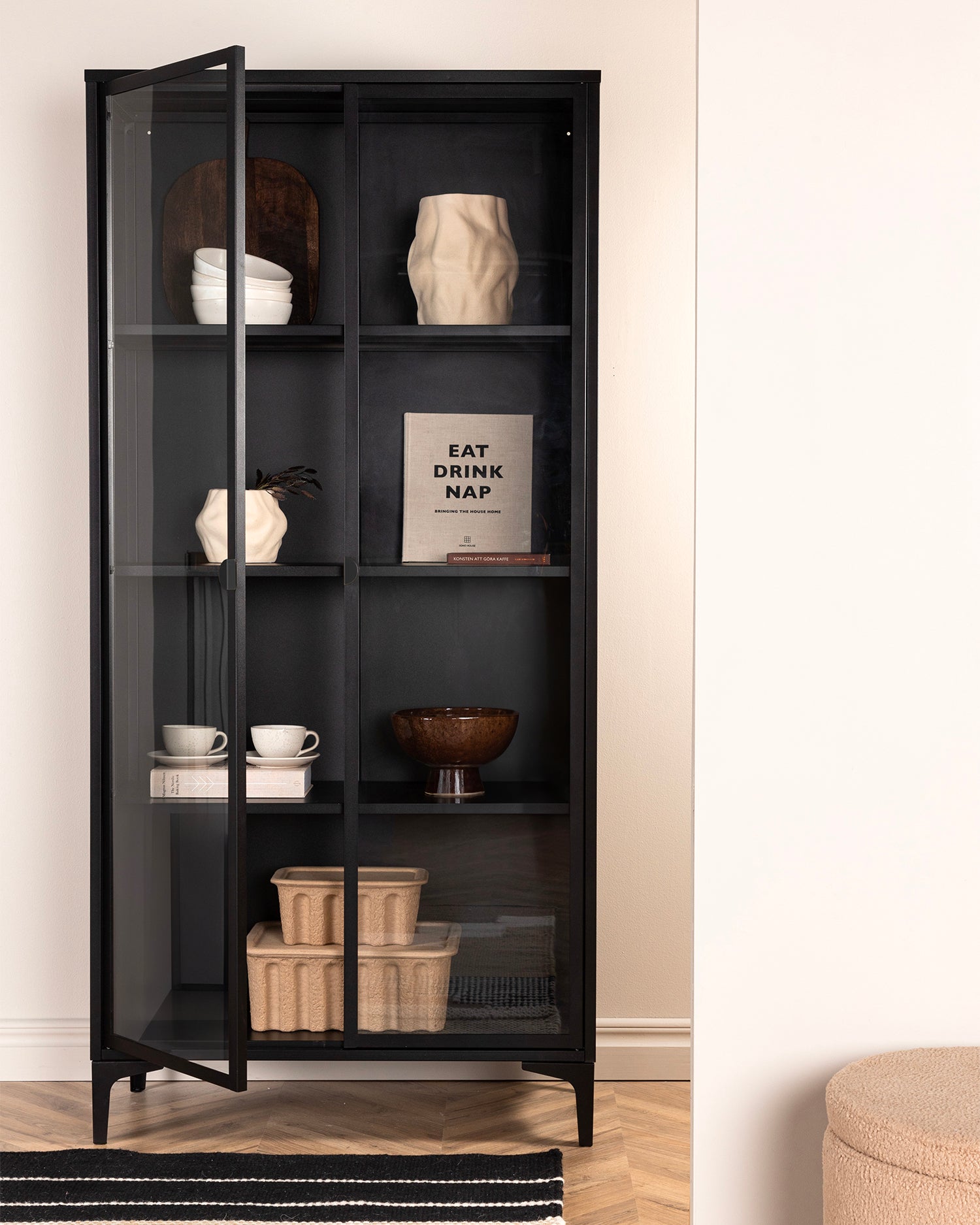 Vetrina in acciaio e vetro Piring